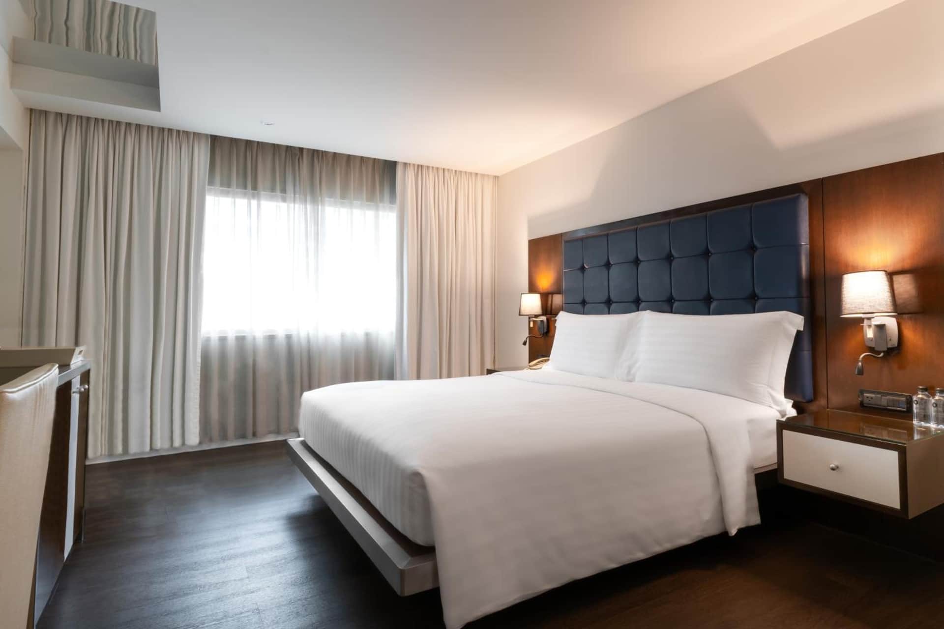 Night Hotel Bangkok - Sukhumvit 15