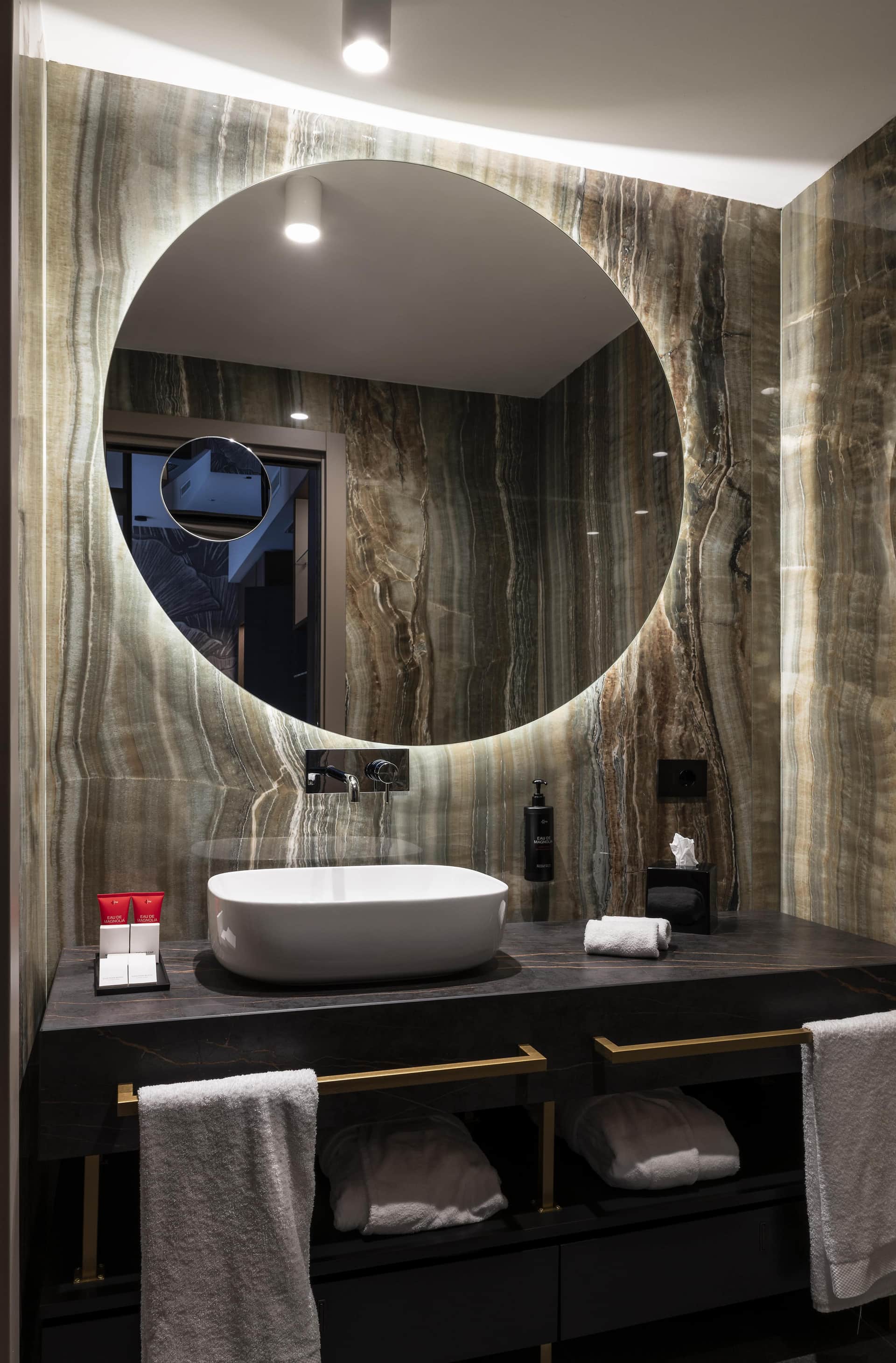 Duomo Hotel & Apartments