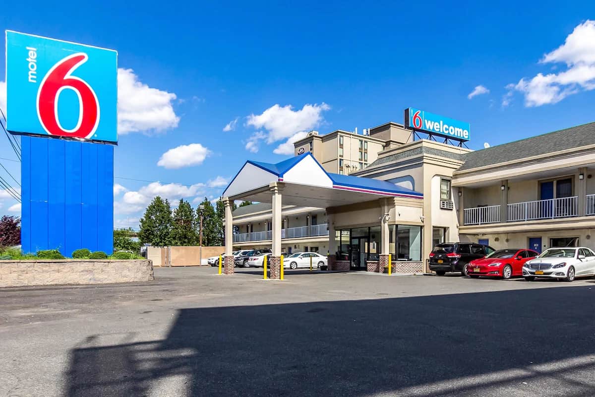 Motel 6 Elizabeth, NJ - Newark Liberty Intl Airport