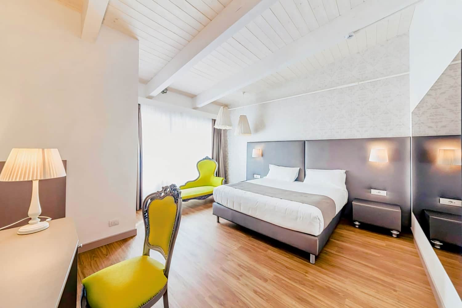 Diamante Mhotel