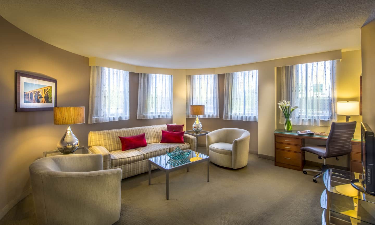 Georgetown Suites