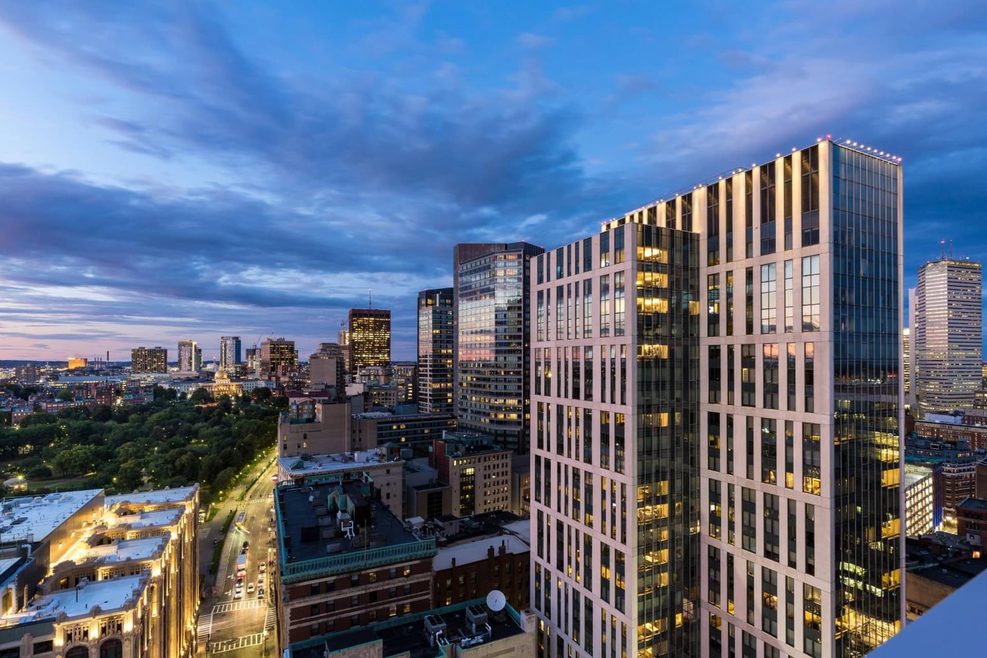 Moxy Boston Downtown