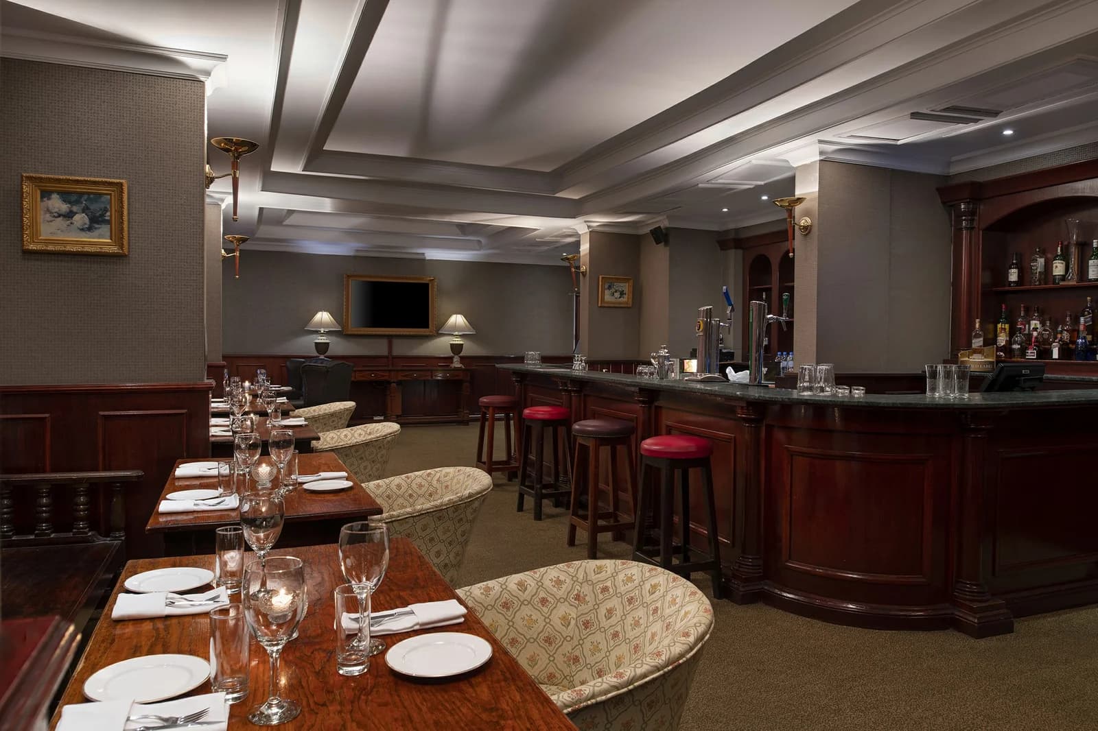 Treffen House Hotel