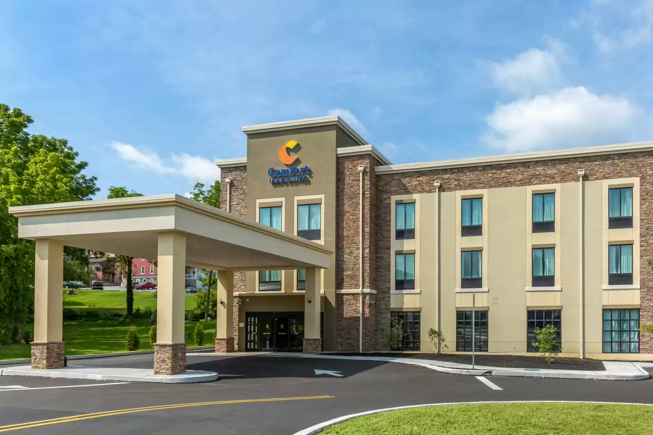 Comfort Inn & Suites
