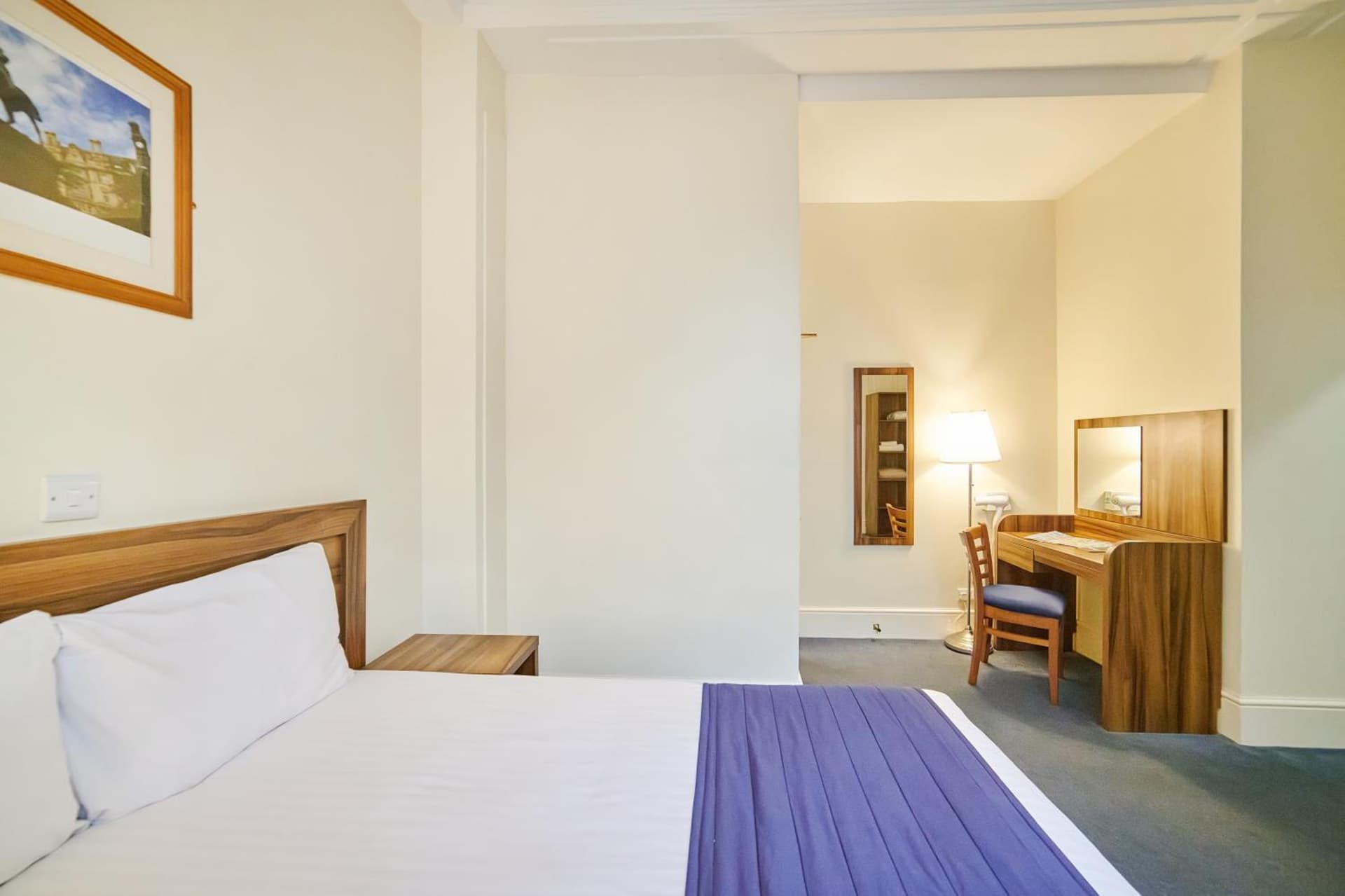 Discovery Inn - Leeds