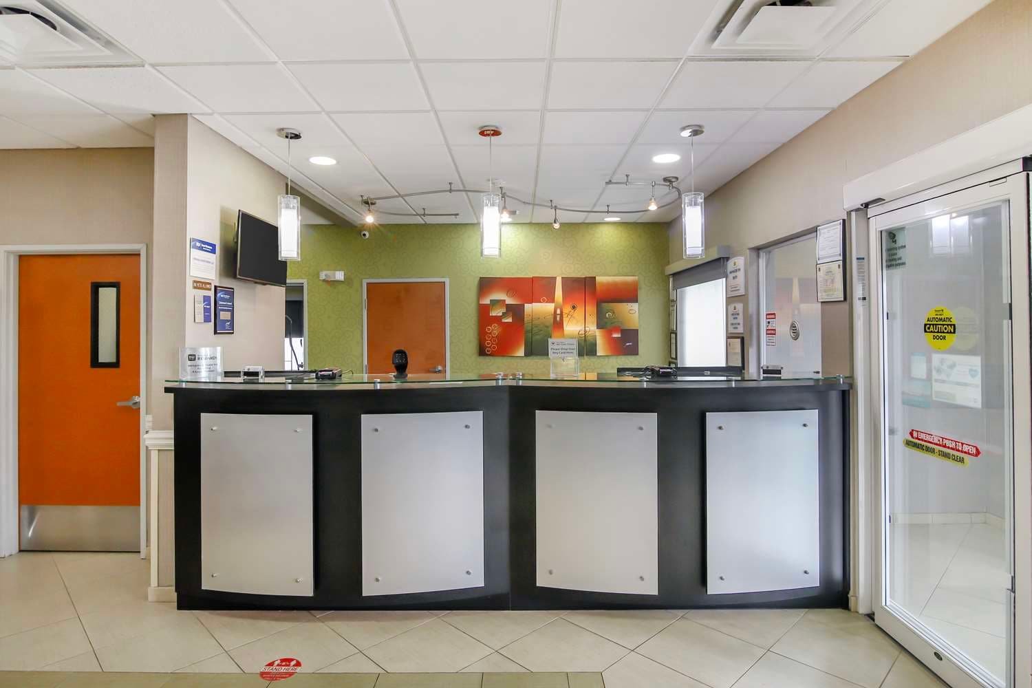 Best Western Plus Brunswick Inn & Suites