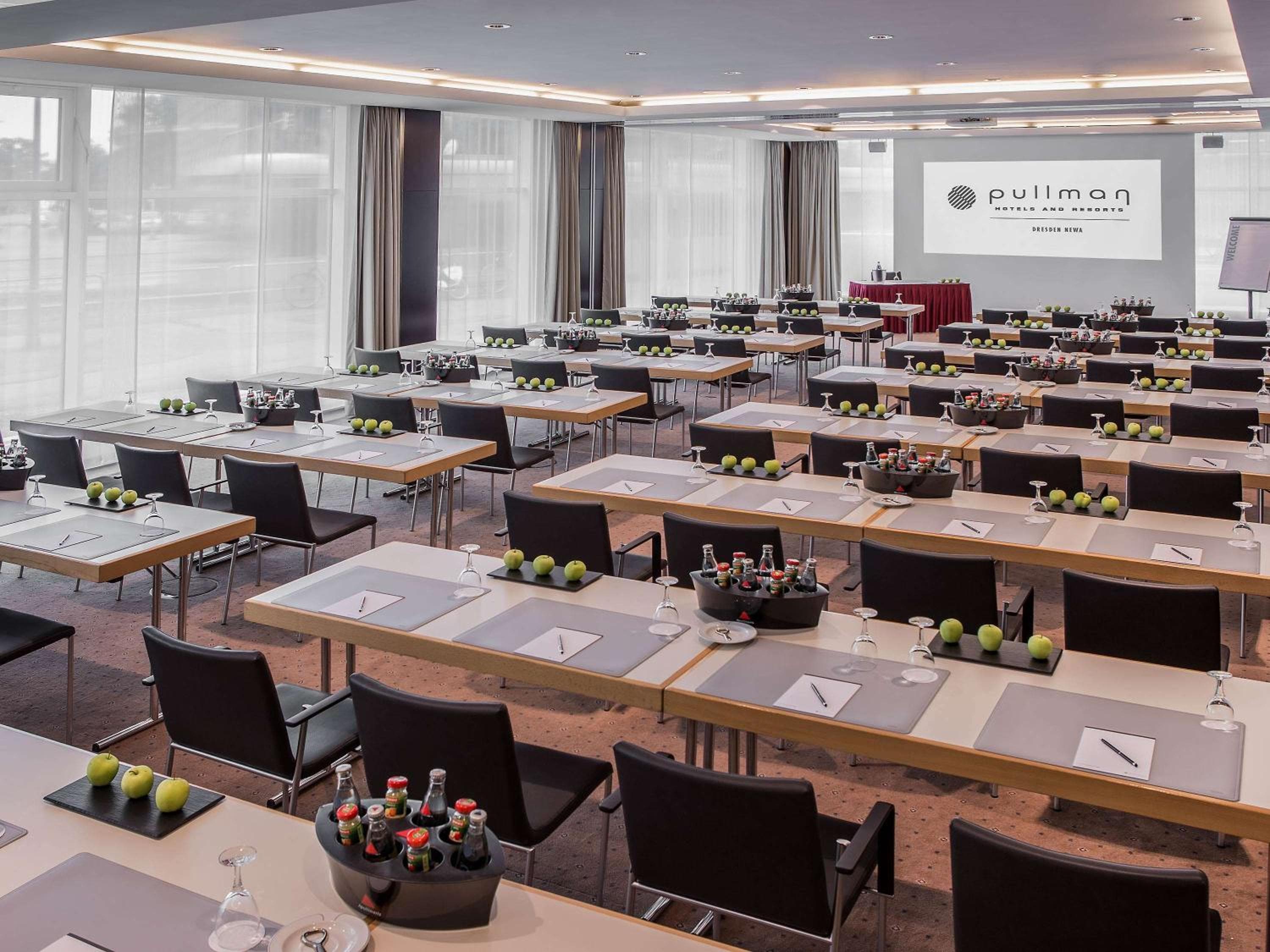 Occidental Dresden Newa