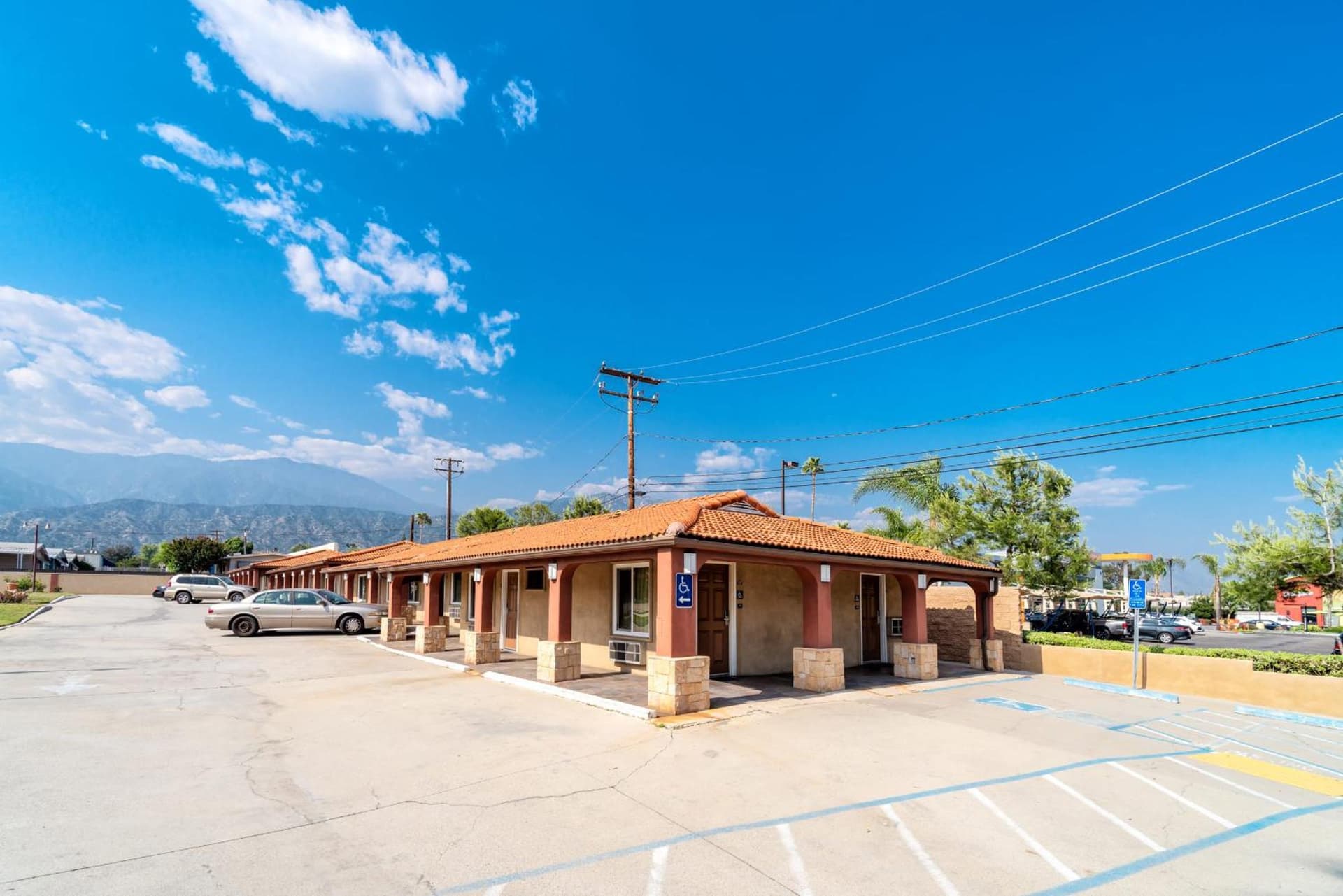 Oak Park Motel