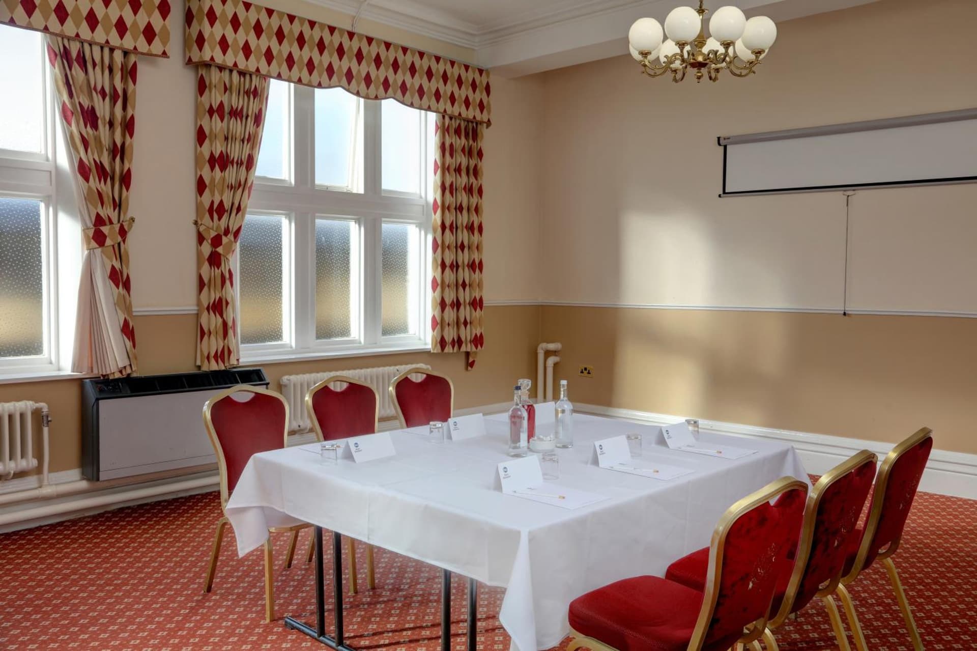 Belvilla Crewe Arms Hotel