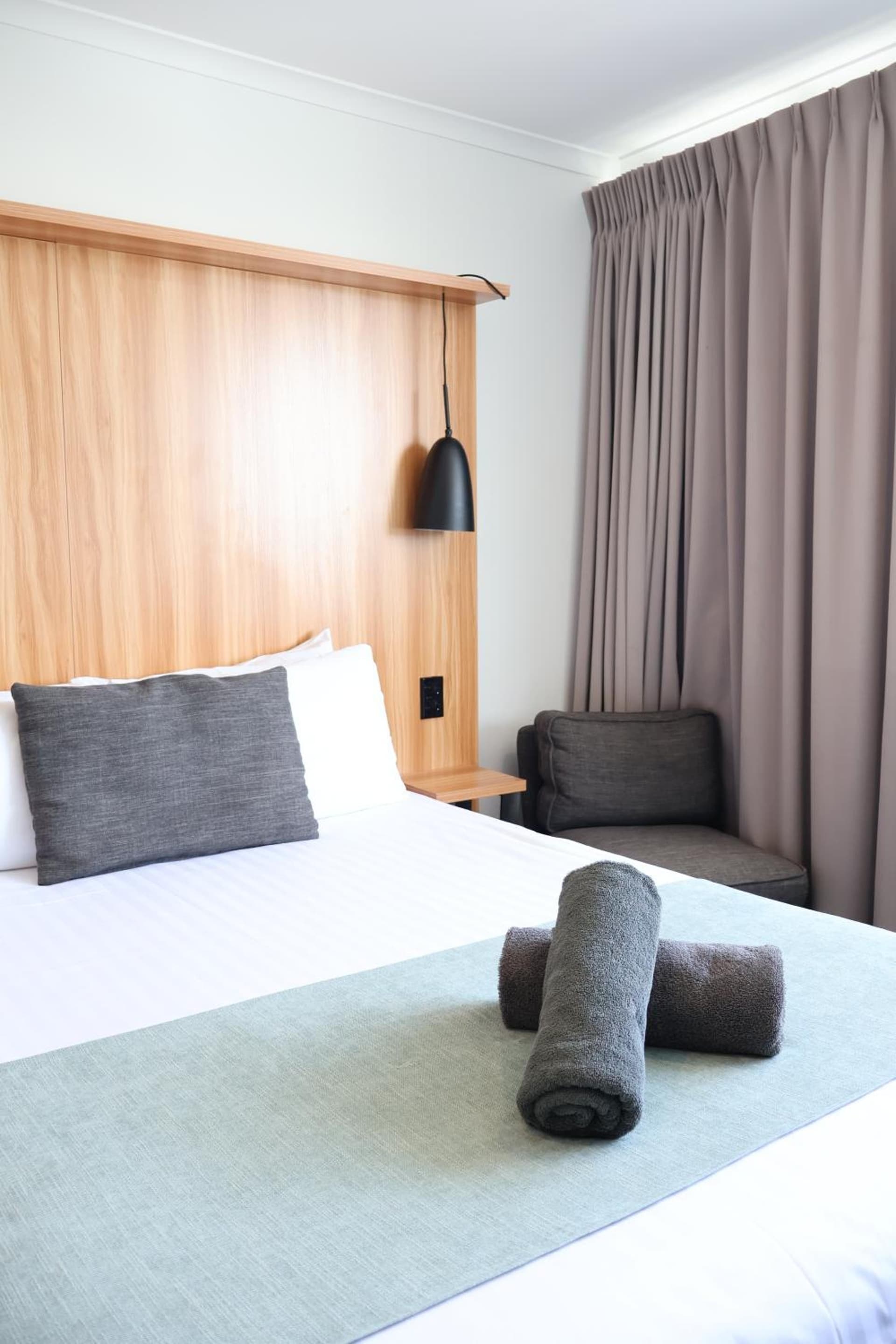 NOA Hotel
