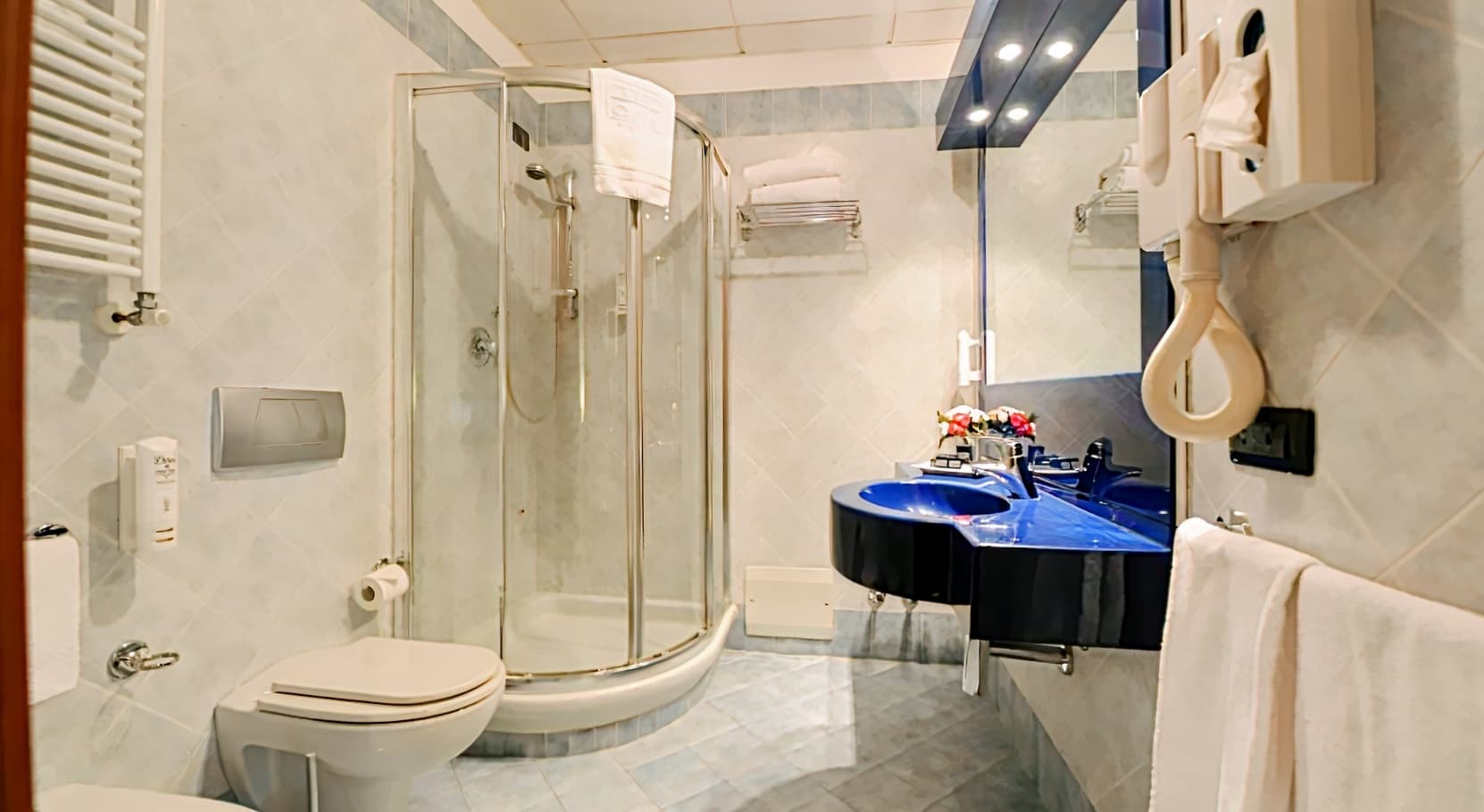 Hotel Parisi