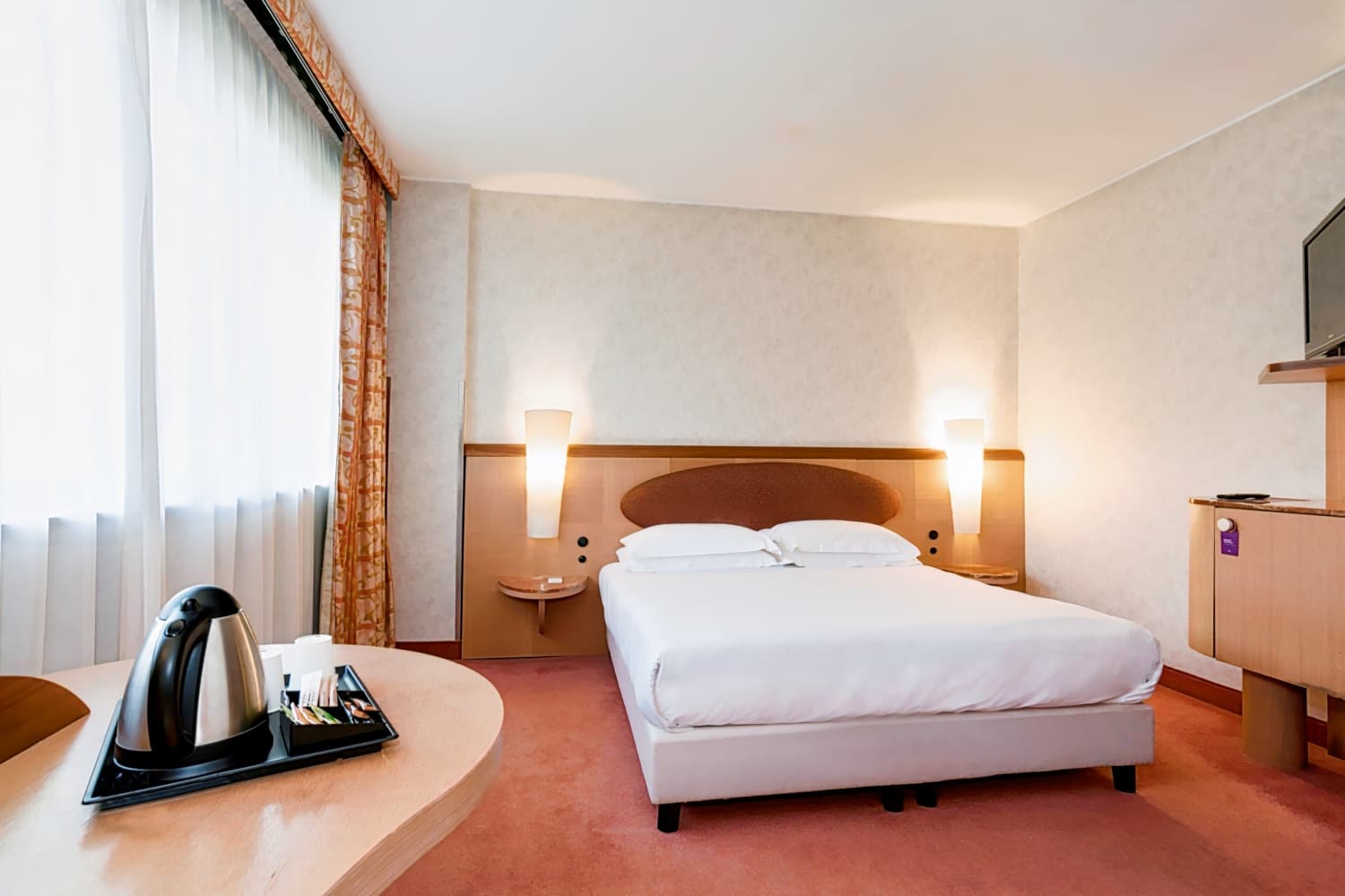 Mercure Rome West