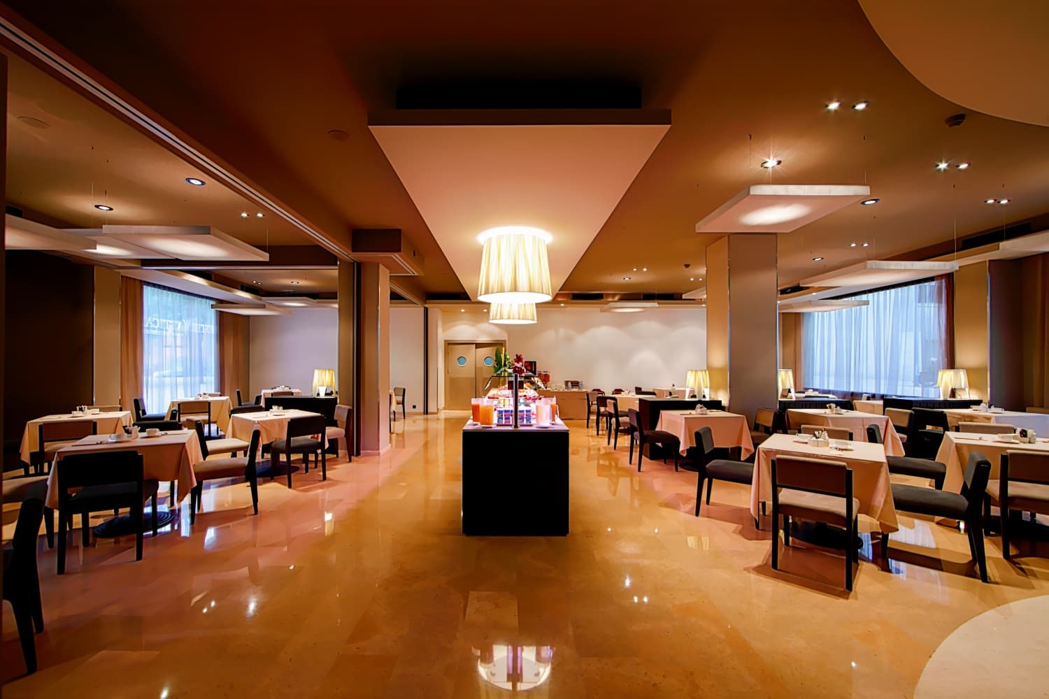 Attica 21 Barcelona Mar