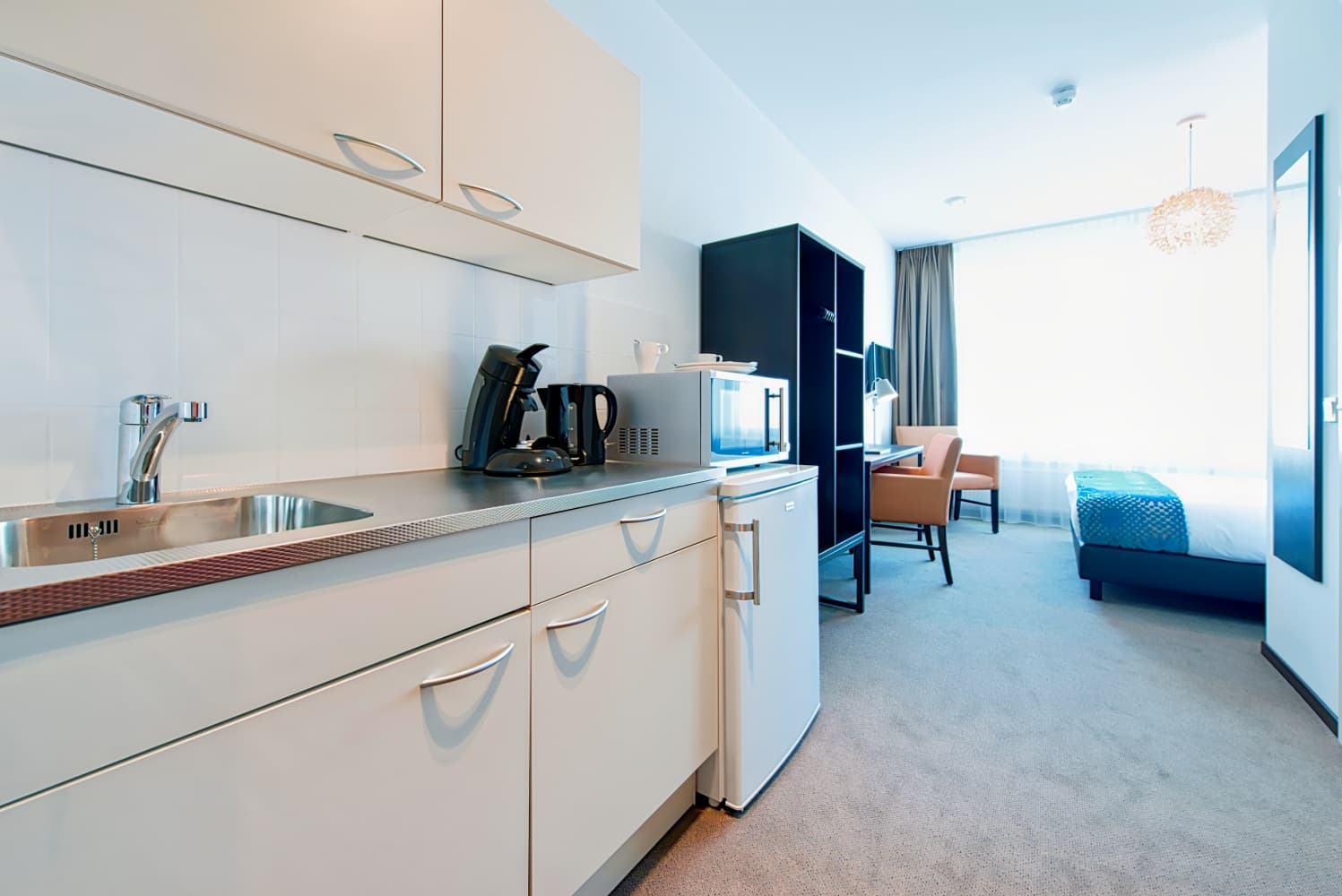 The Hague Teleport Hotel