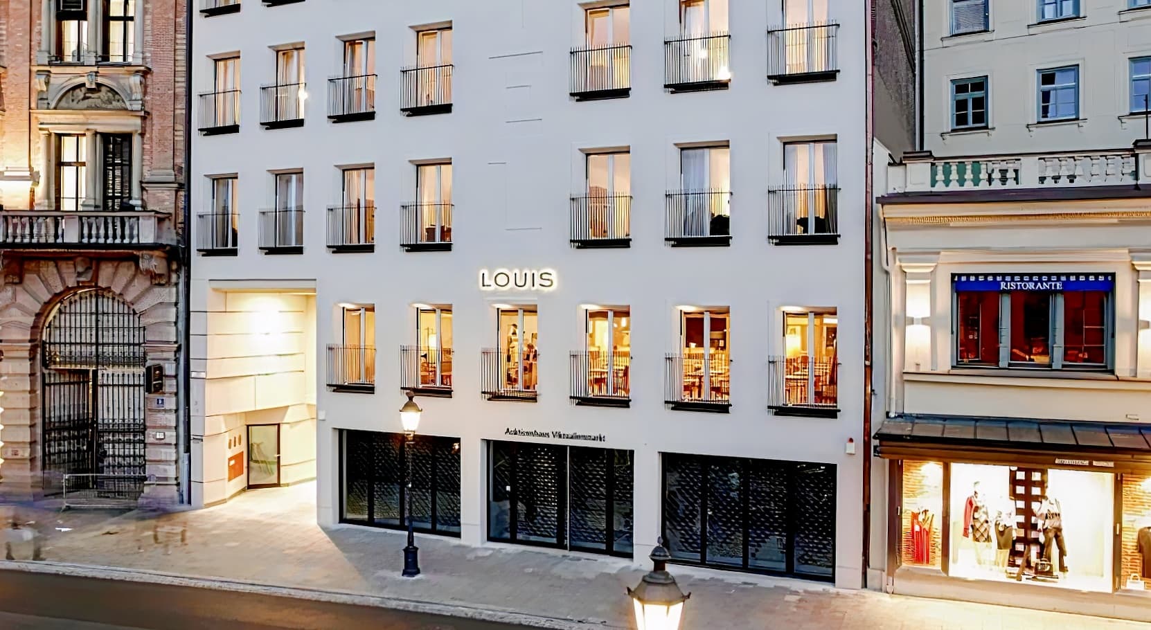 Louis Hotel