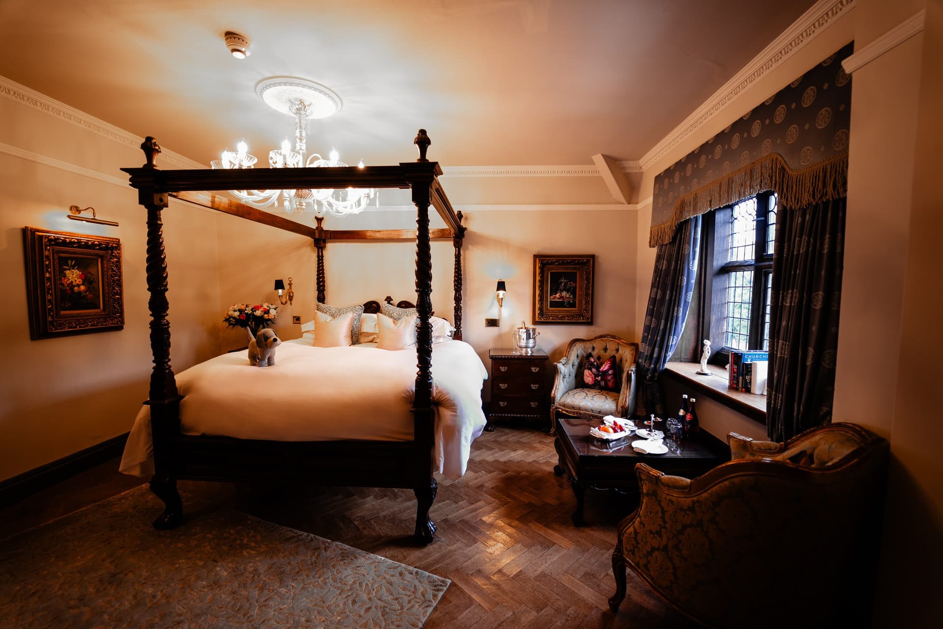 Hillbark Hotel