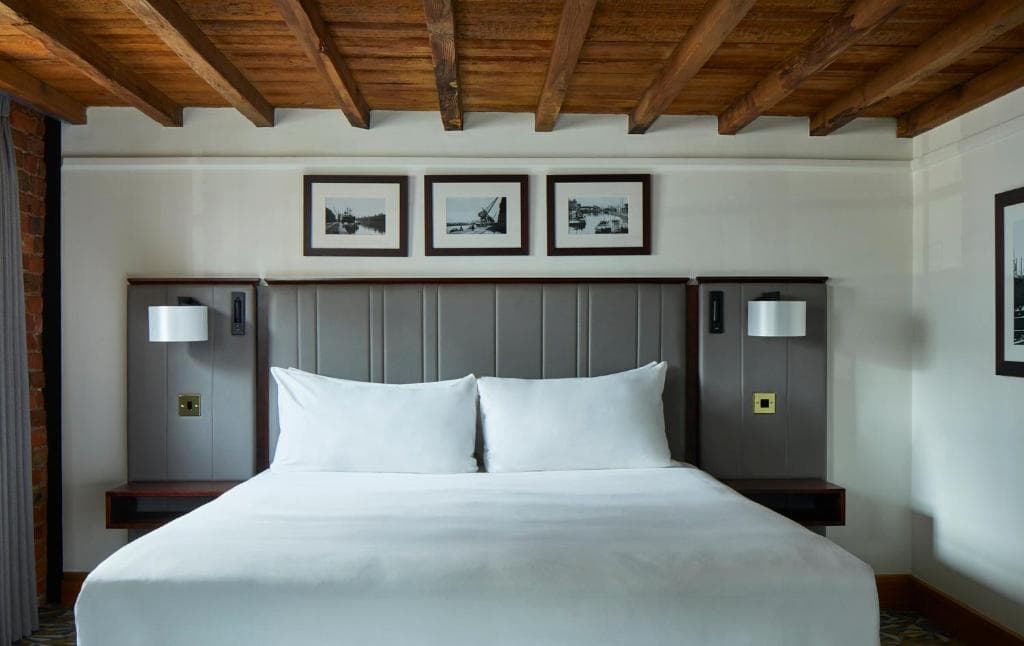 Manchester Marriott Victoria & Albert Hotel