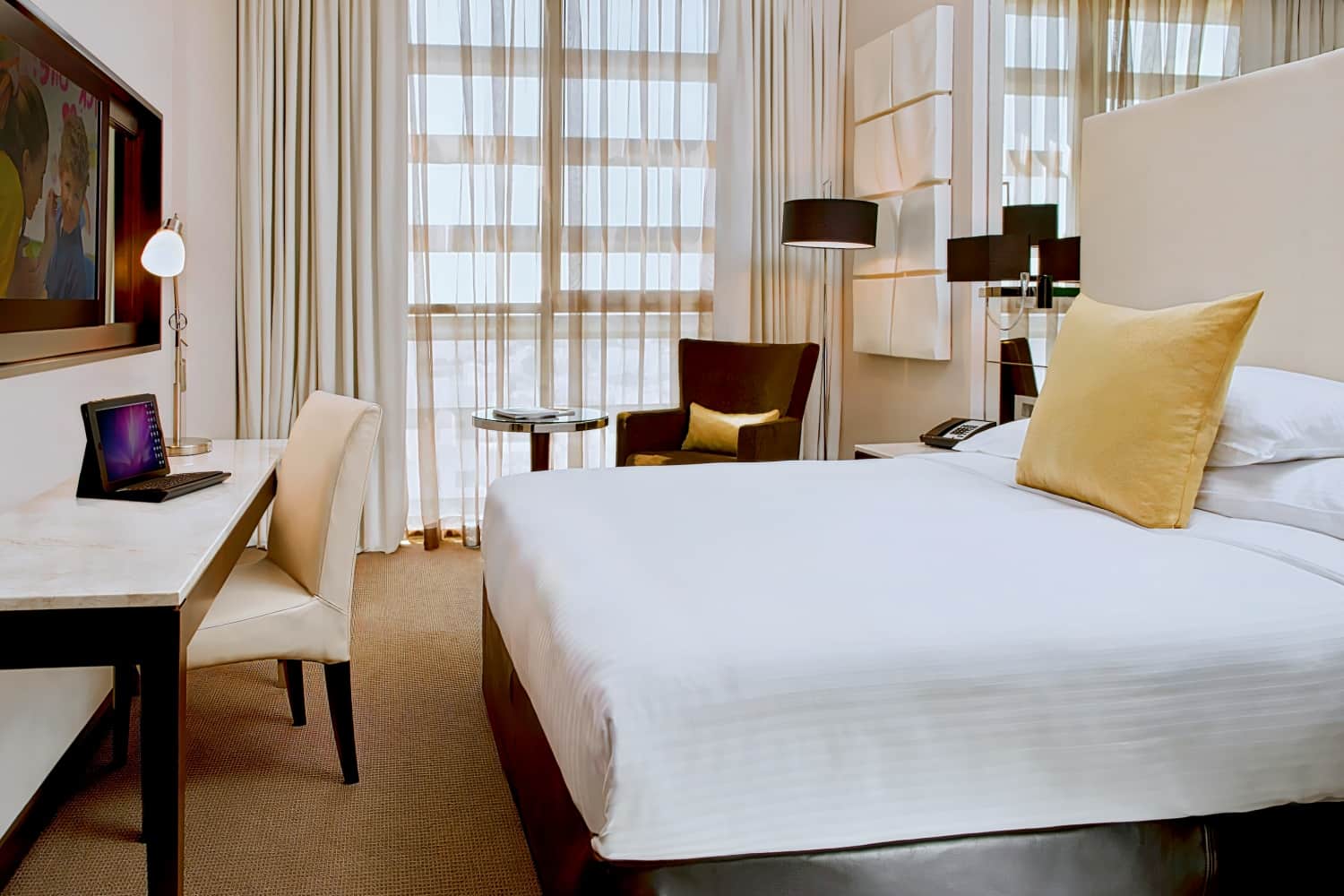 Centro Al Manhal by Rotana