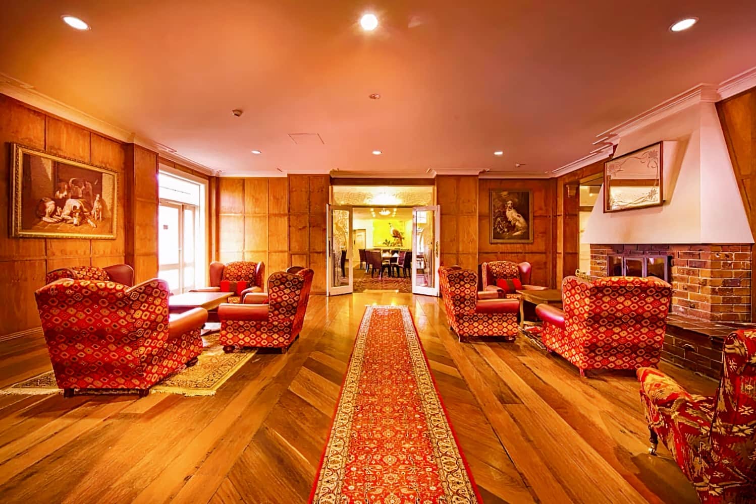Mercure Canberra