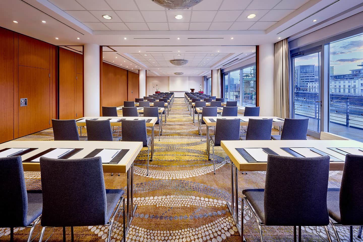 Courtyard by Marriott Düsseldorf Hafen