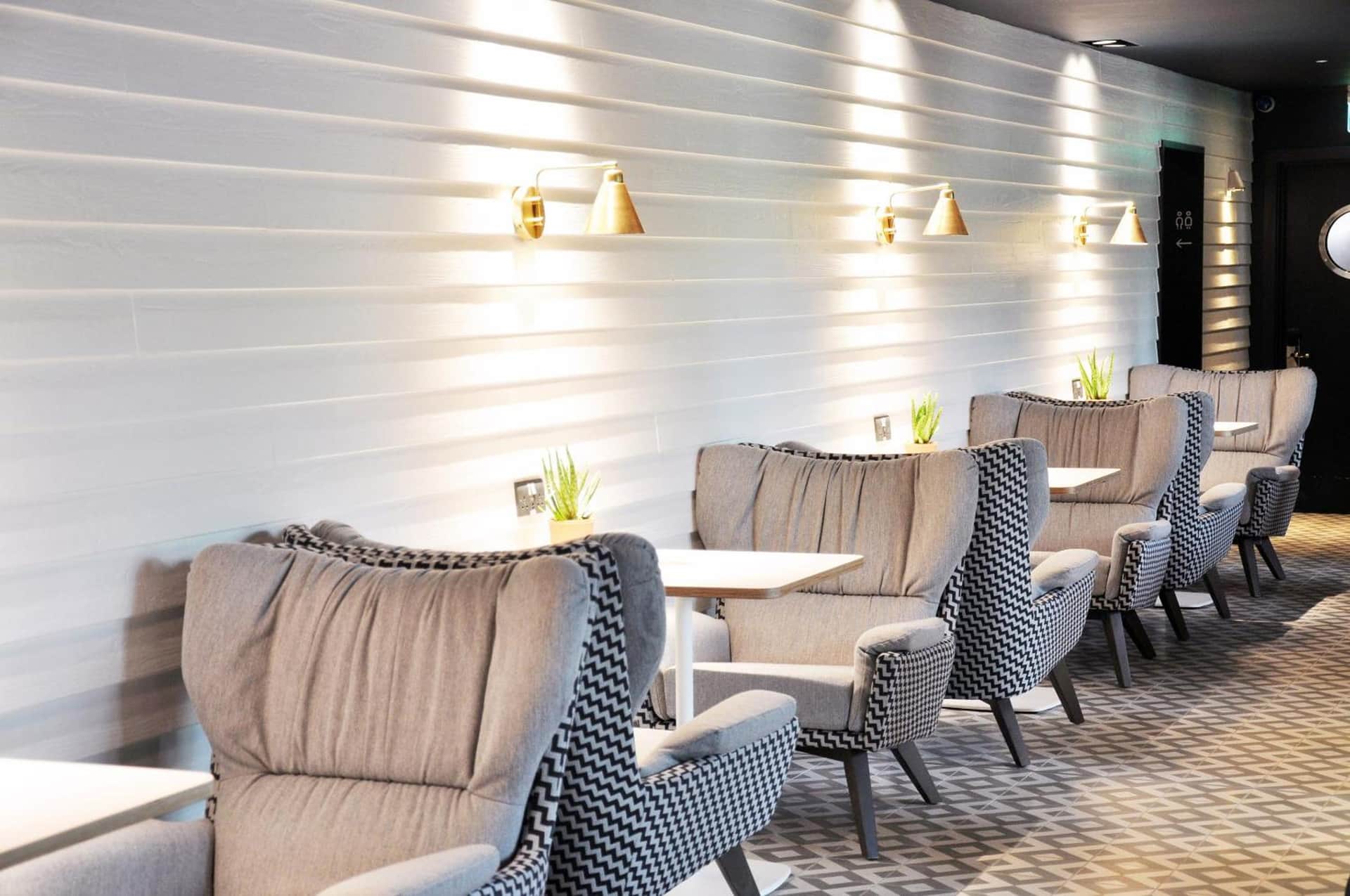 room2 Southampton Hometel