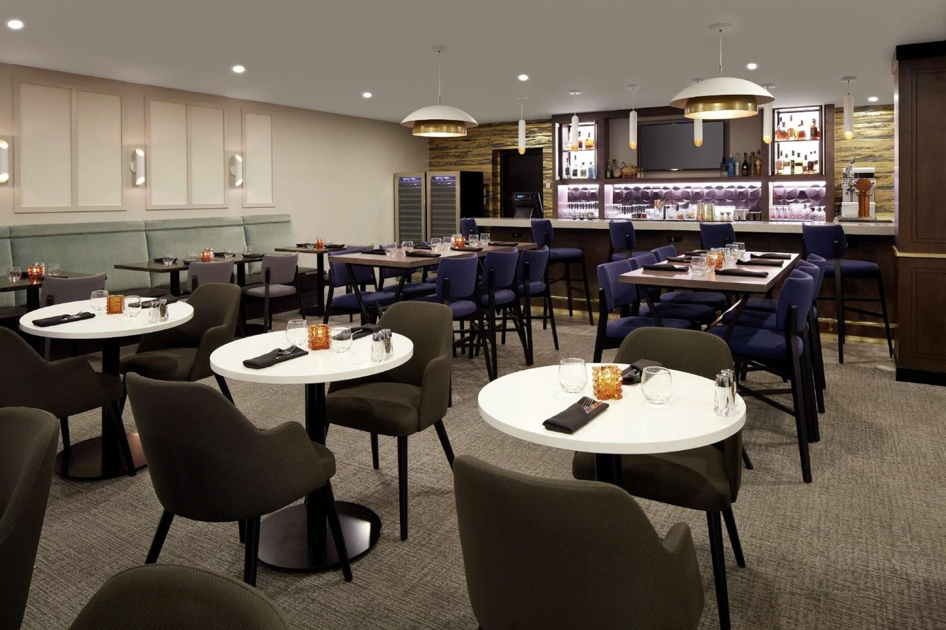 DoubleTree par Hilton Aéroport de Montréal