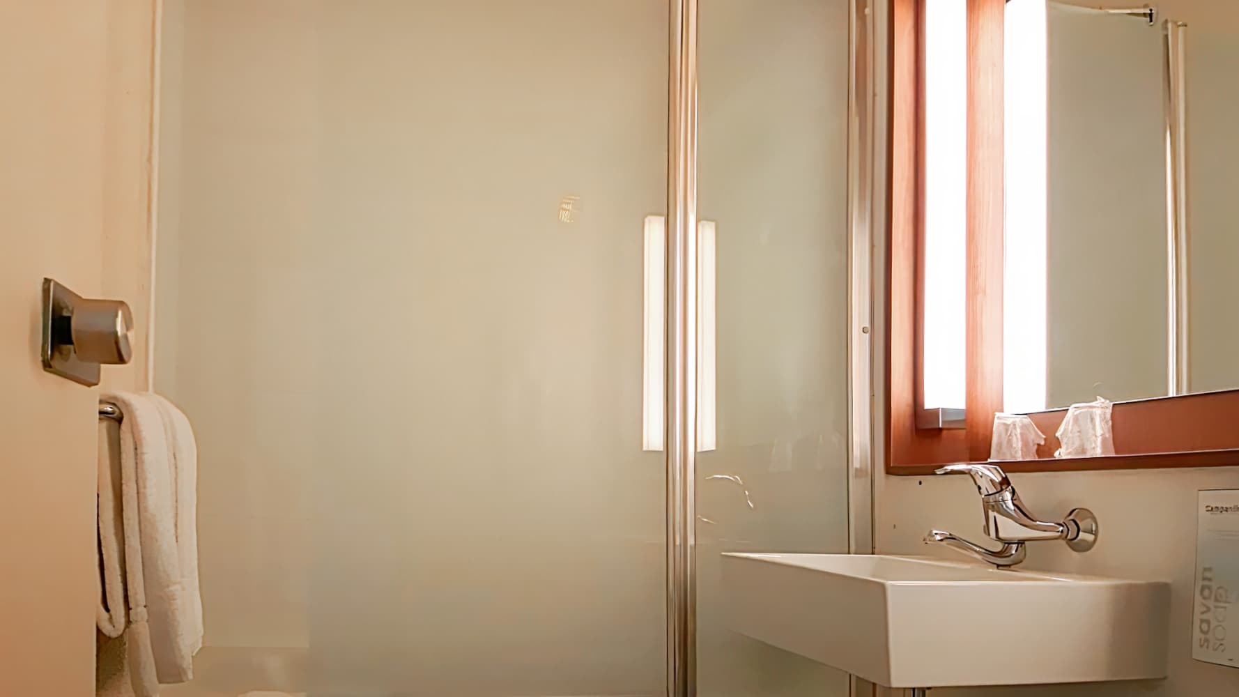 Campanile Montluçon - Saint-Victor