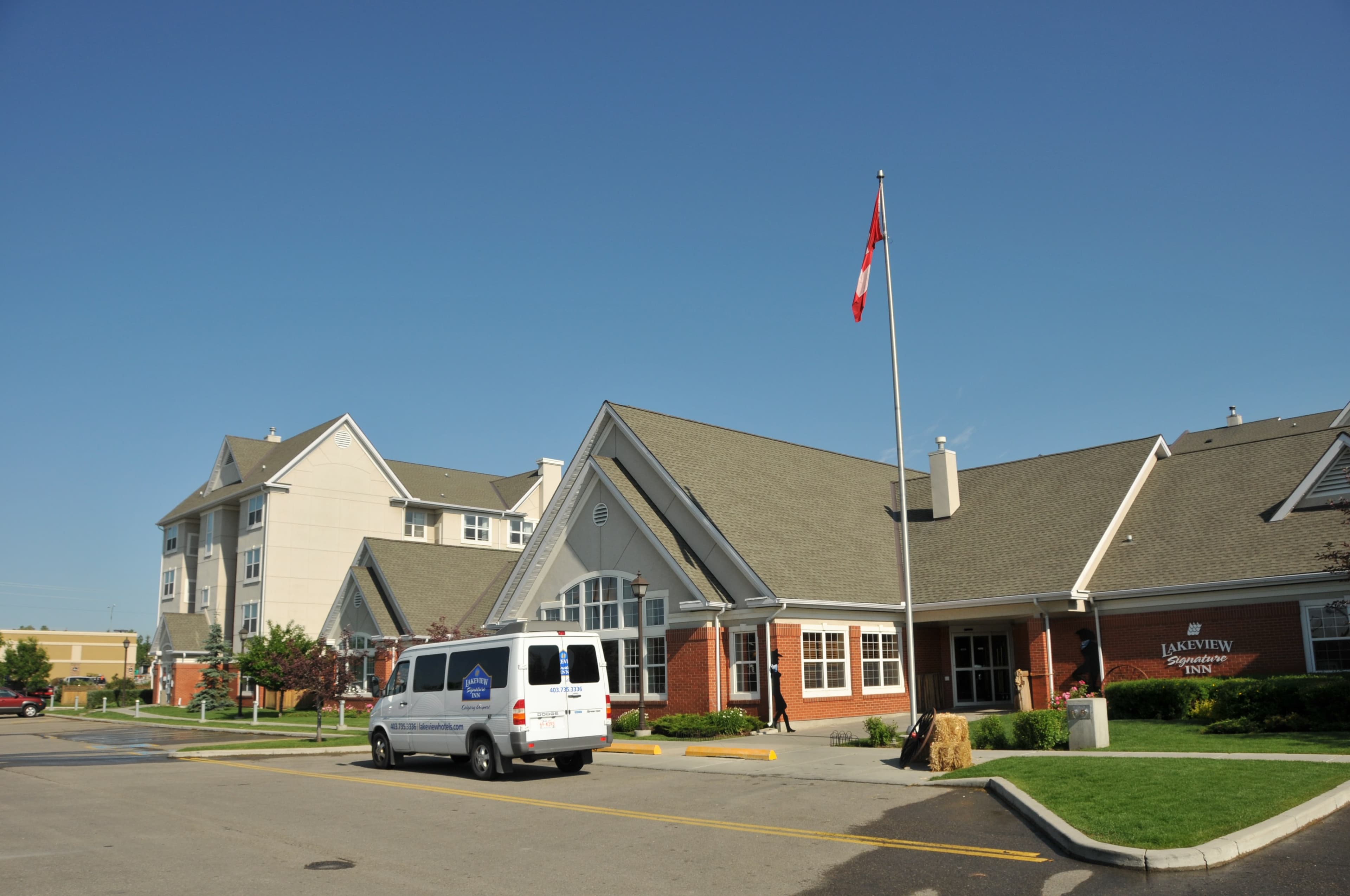 Lakeview Signature Inn Calgary Airport