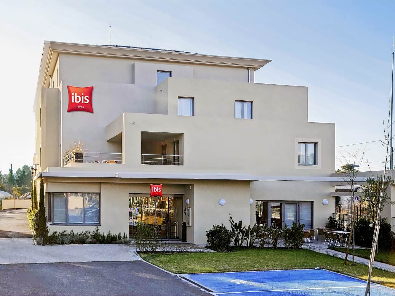 ibis Cannes Mouans Sartoux