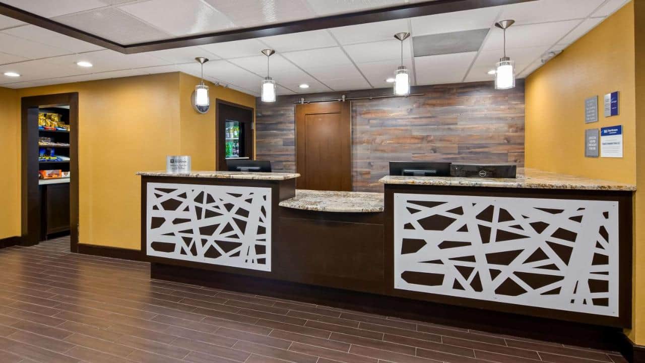 Best Western Plus Dallas Love Field North