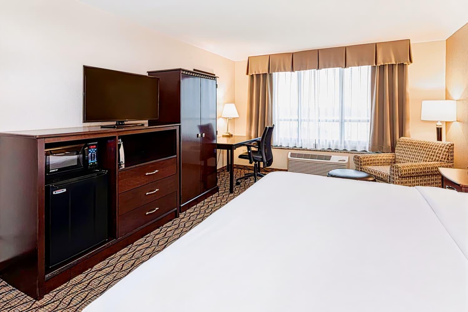 Holiday Inn St. Louis Arpt West-Earth City