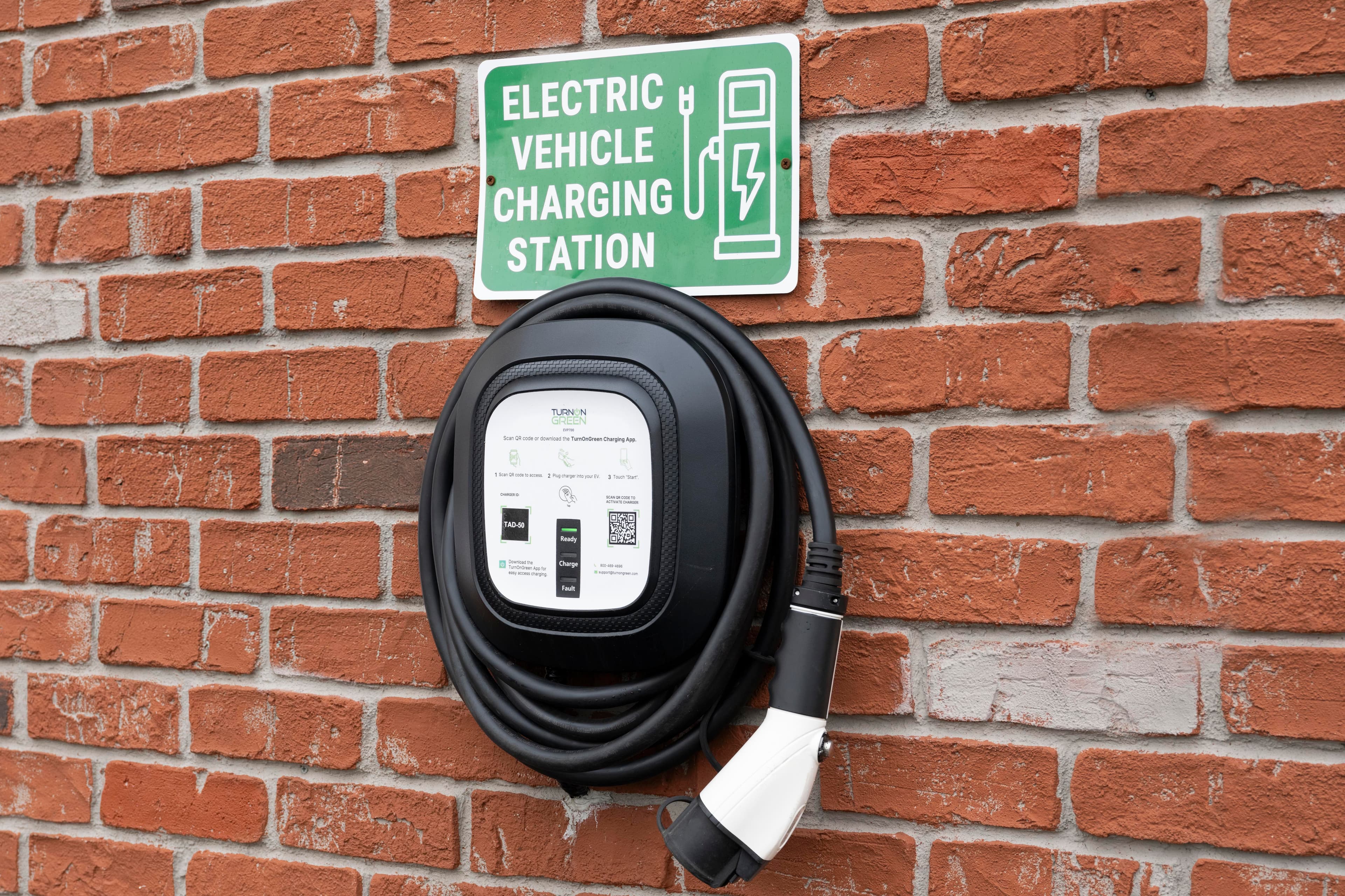 Aiden by Best Western Newark Airport West