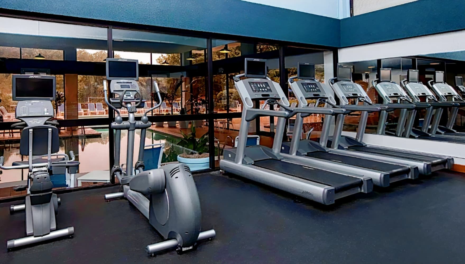 Sonesta Charlotte Lower South End