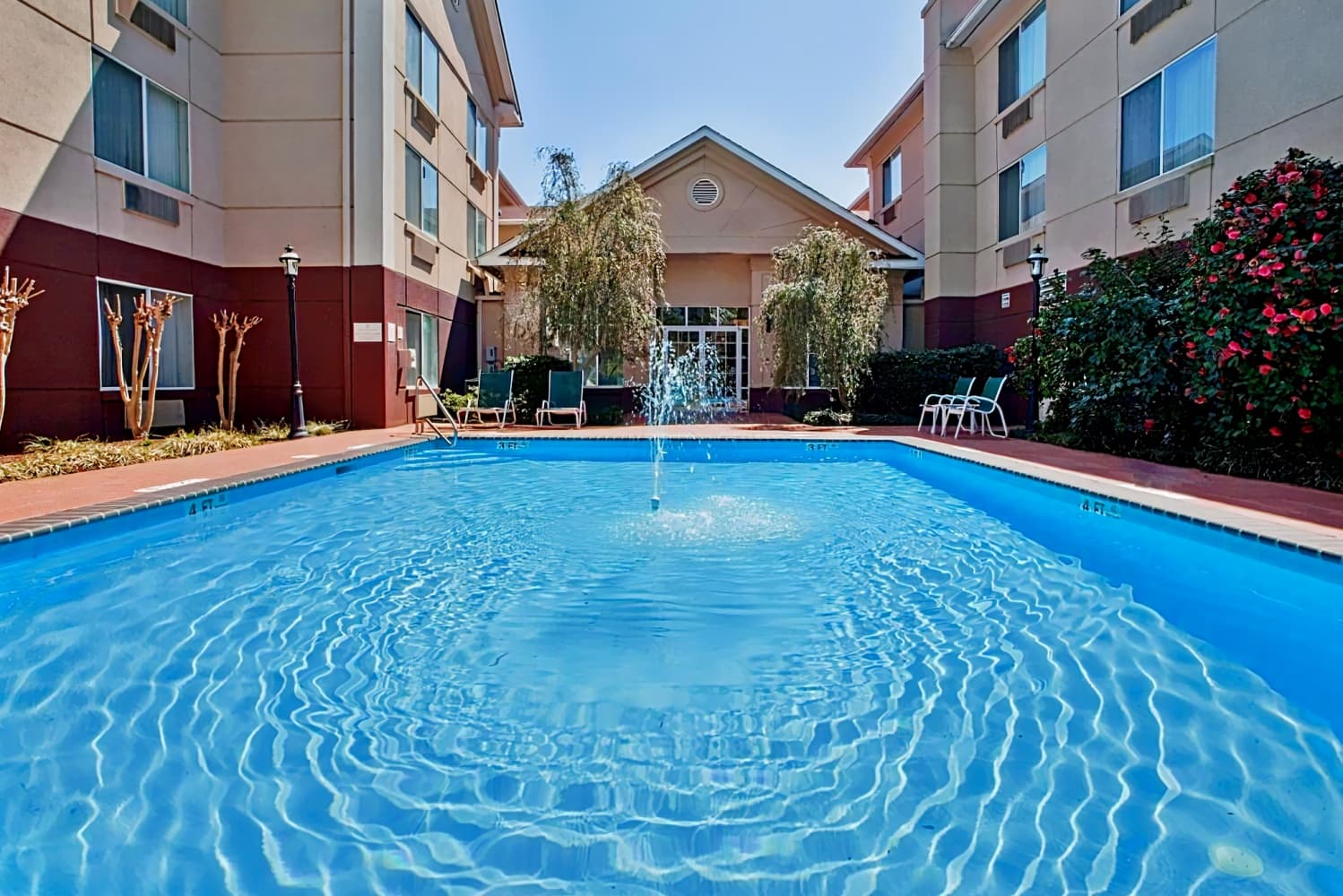 Holiday Inn & Suites Peachtree City