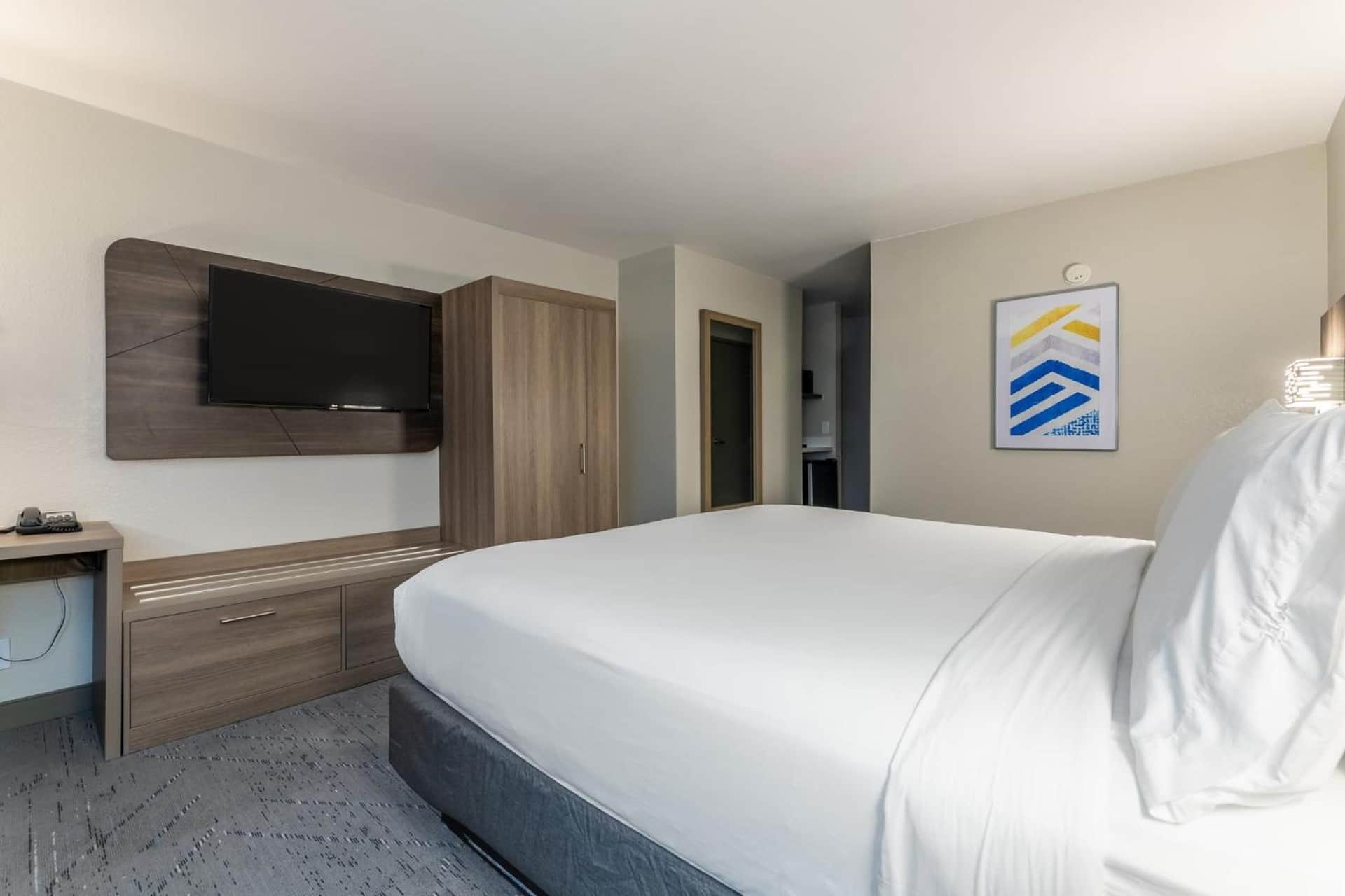 Holiday Inn Express Van Nuys