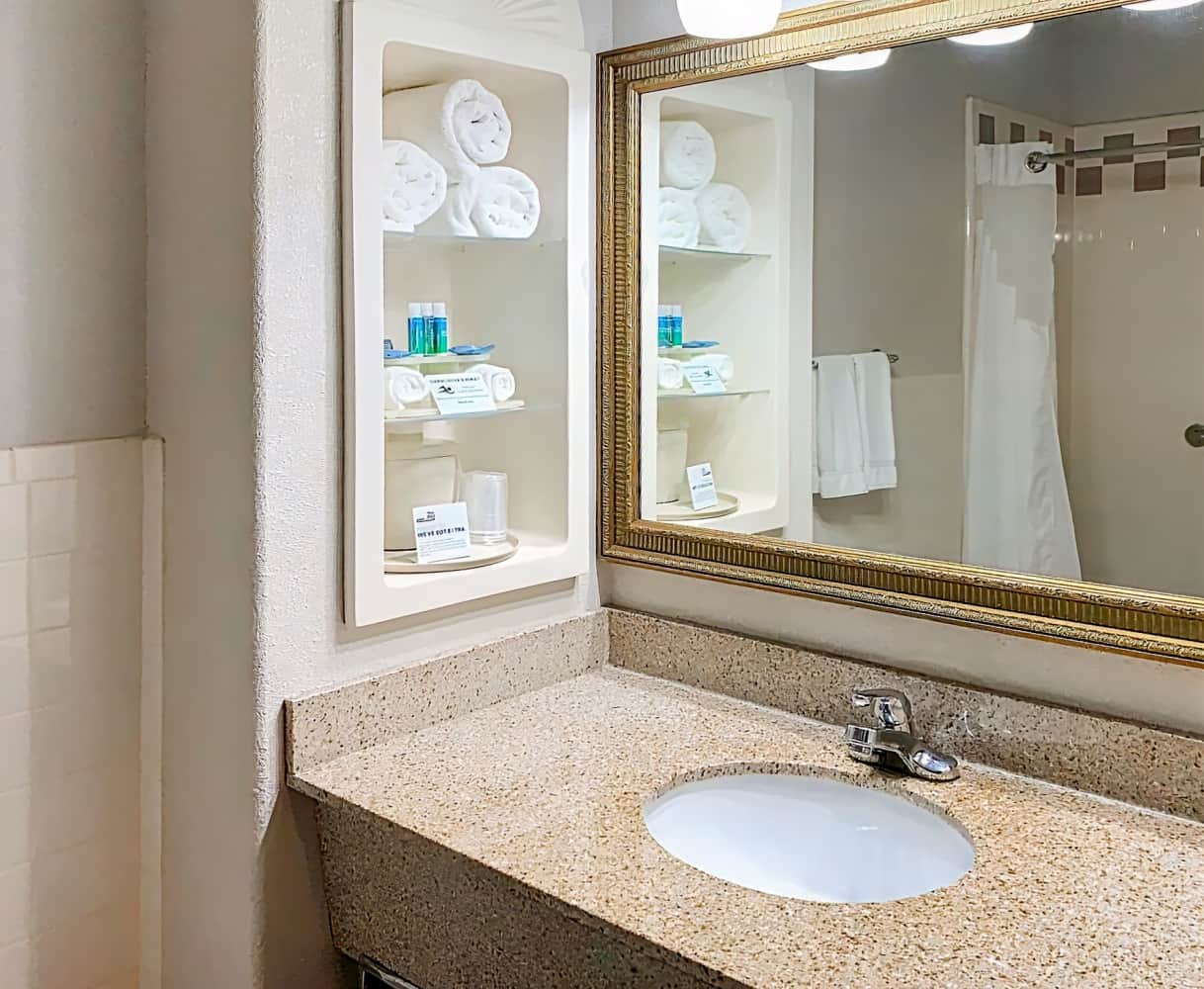 Holiday Inn Express & Suites Alice