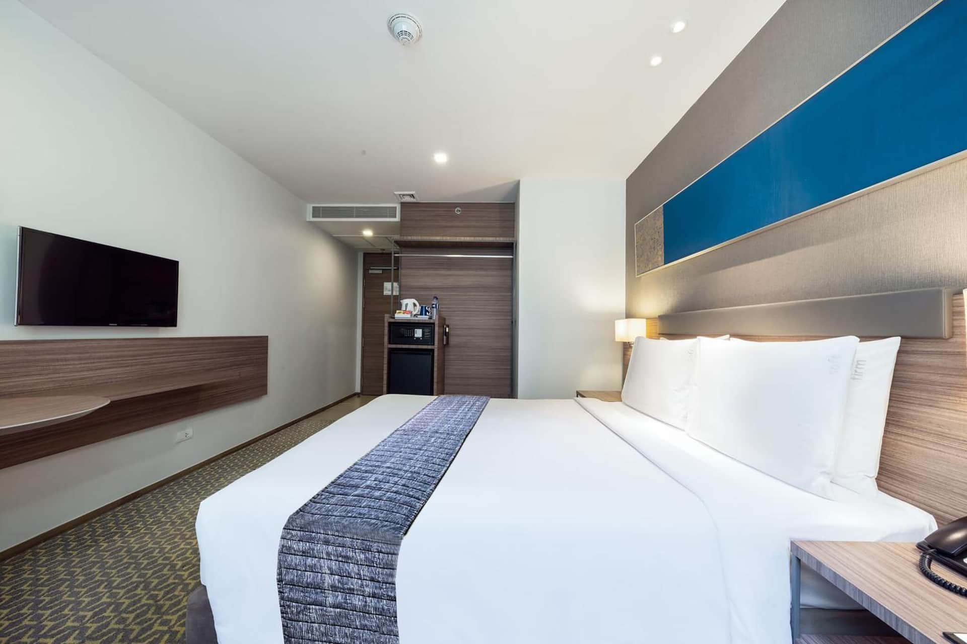 Holiday Inn Express Bangkok Sathorn