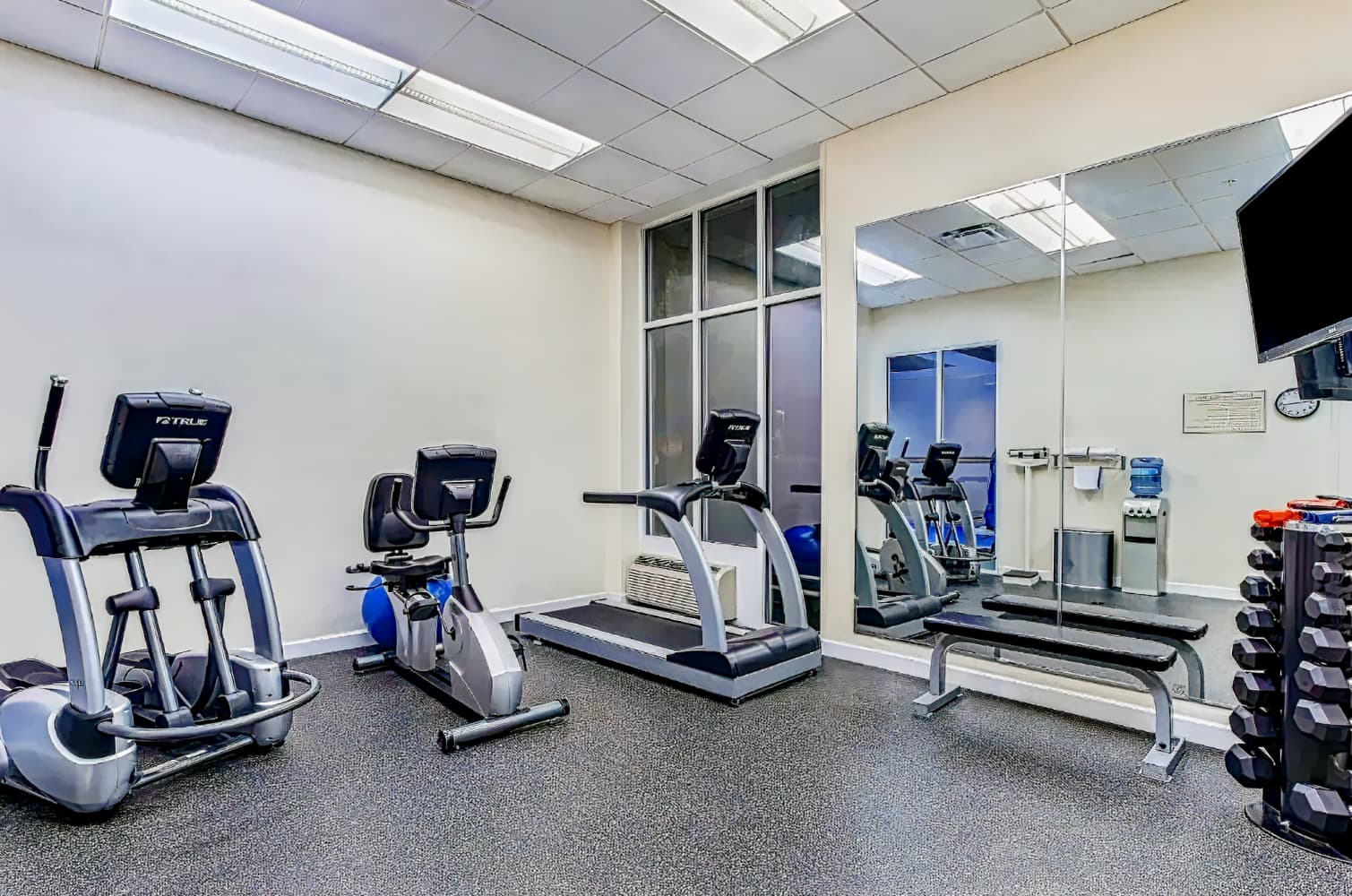 Holiday Inn Louisville AIrport Fair/Expo