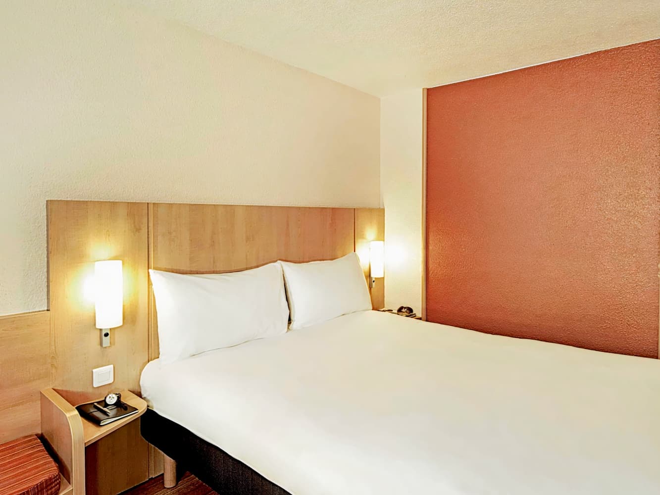 ibis Barcelona Plaza Glòries 22