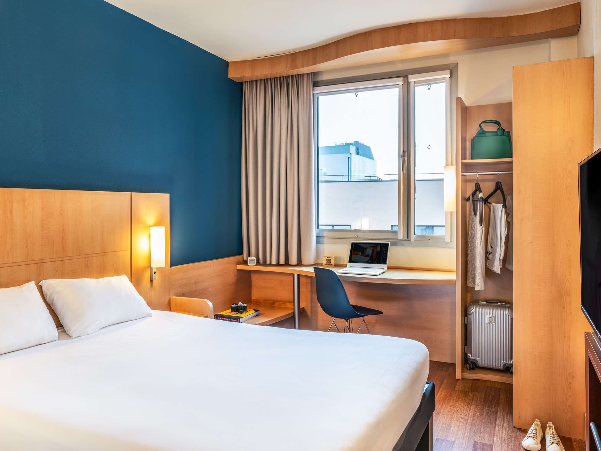 ibis Barcelona Plaza Glòries 22
