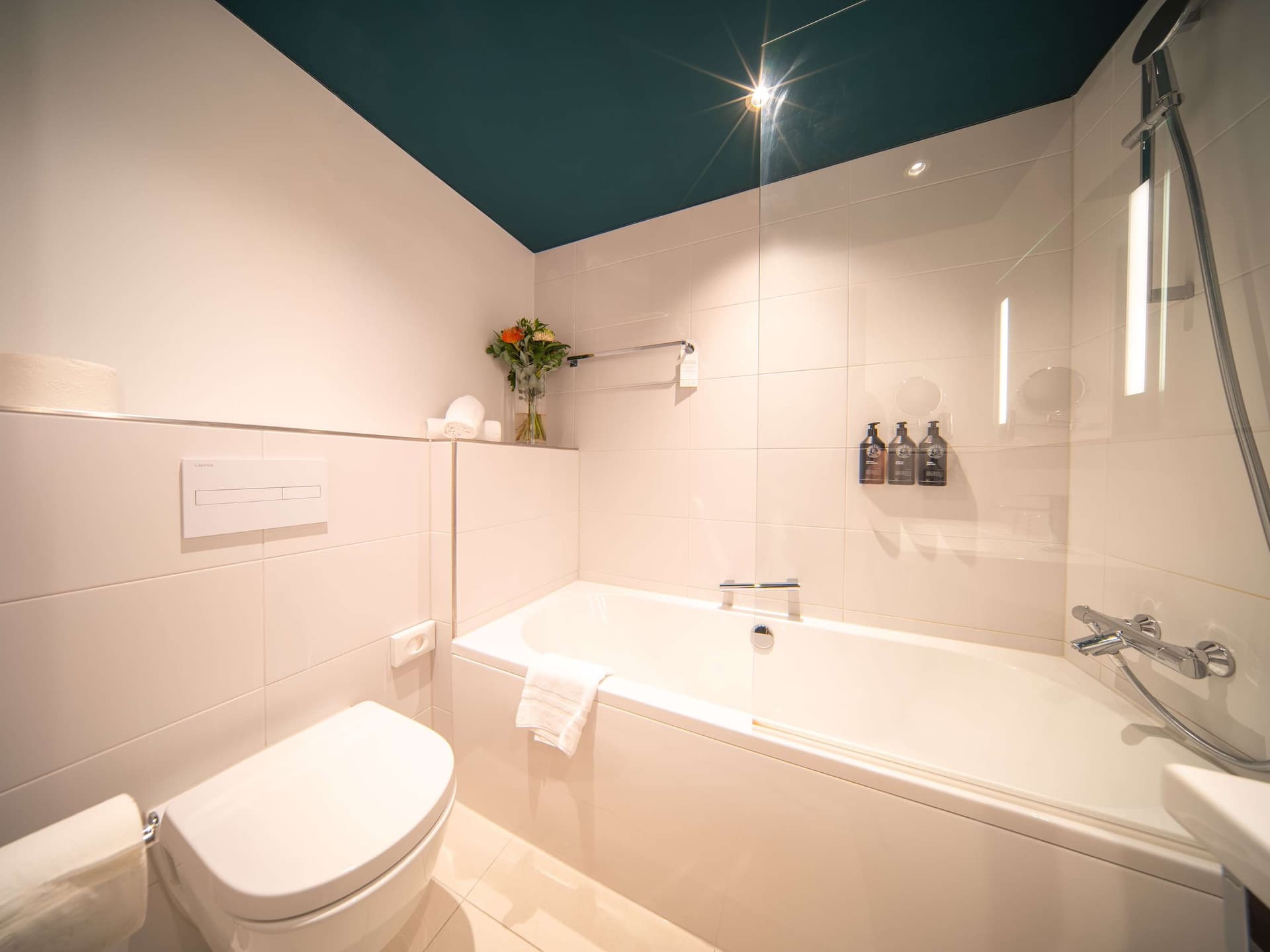 Maek Hotel Antwerp Central - Handwritten Collection