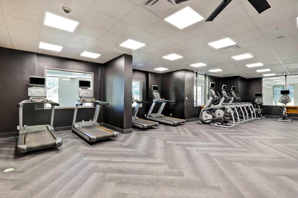 Four Points by Sheraton St. Catharines Niagara Suites