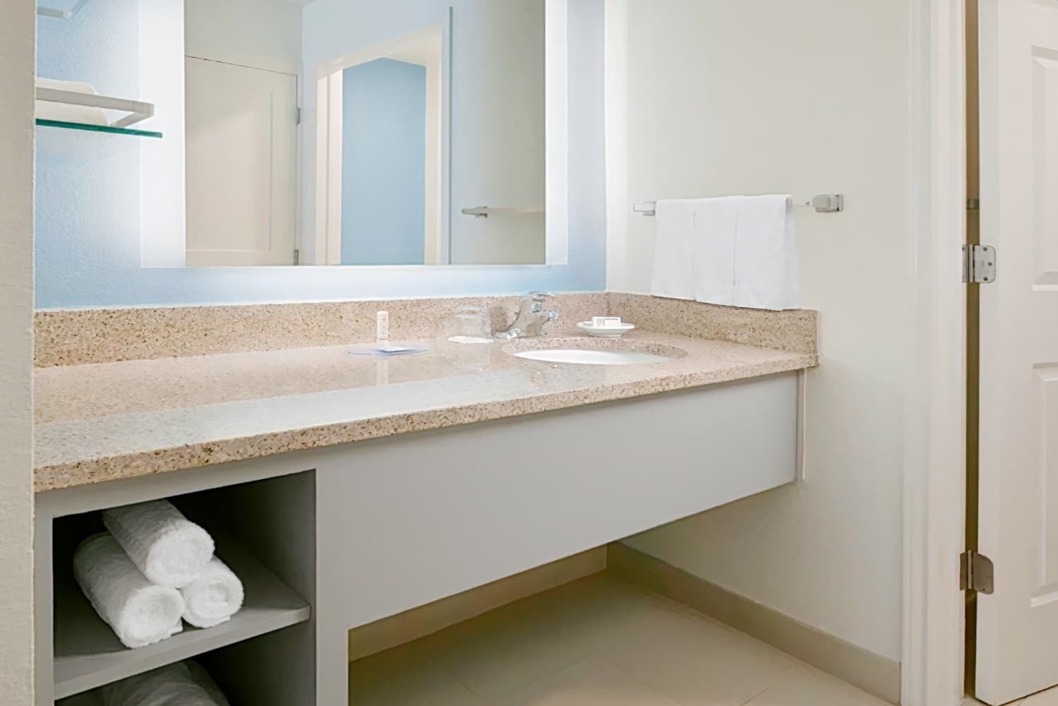 Residence Inn by Marriott Dallas Addison/Quorum Drive