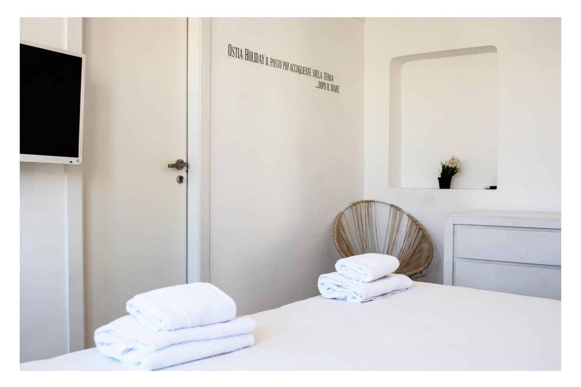 Ostia Holiday Collection
