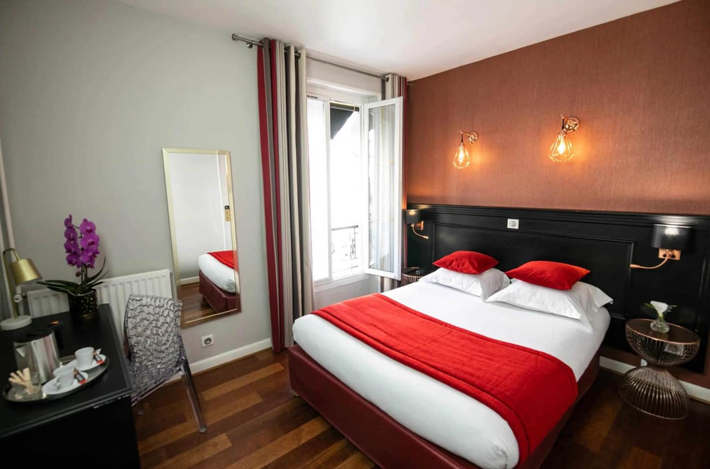 Hôtel Eiffel Rive Gauche