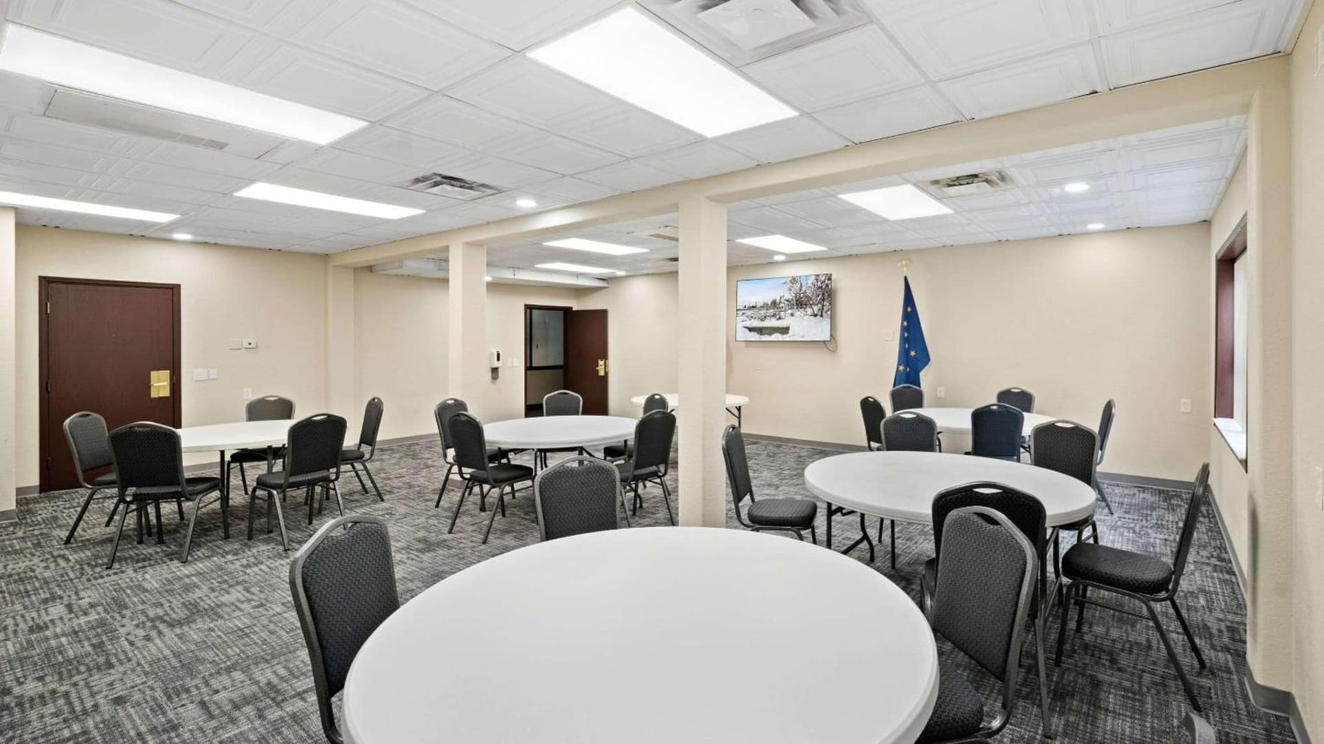 Clarion Hotel & Suites Fairbanks near Ft. Wainwright