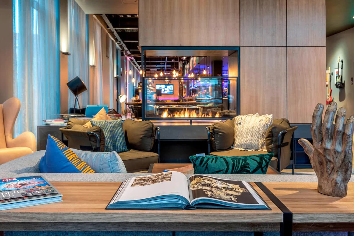 Moxy Glasgow Merchant City