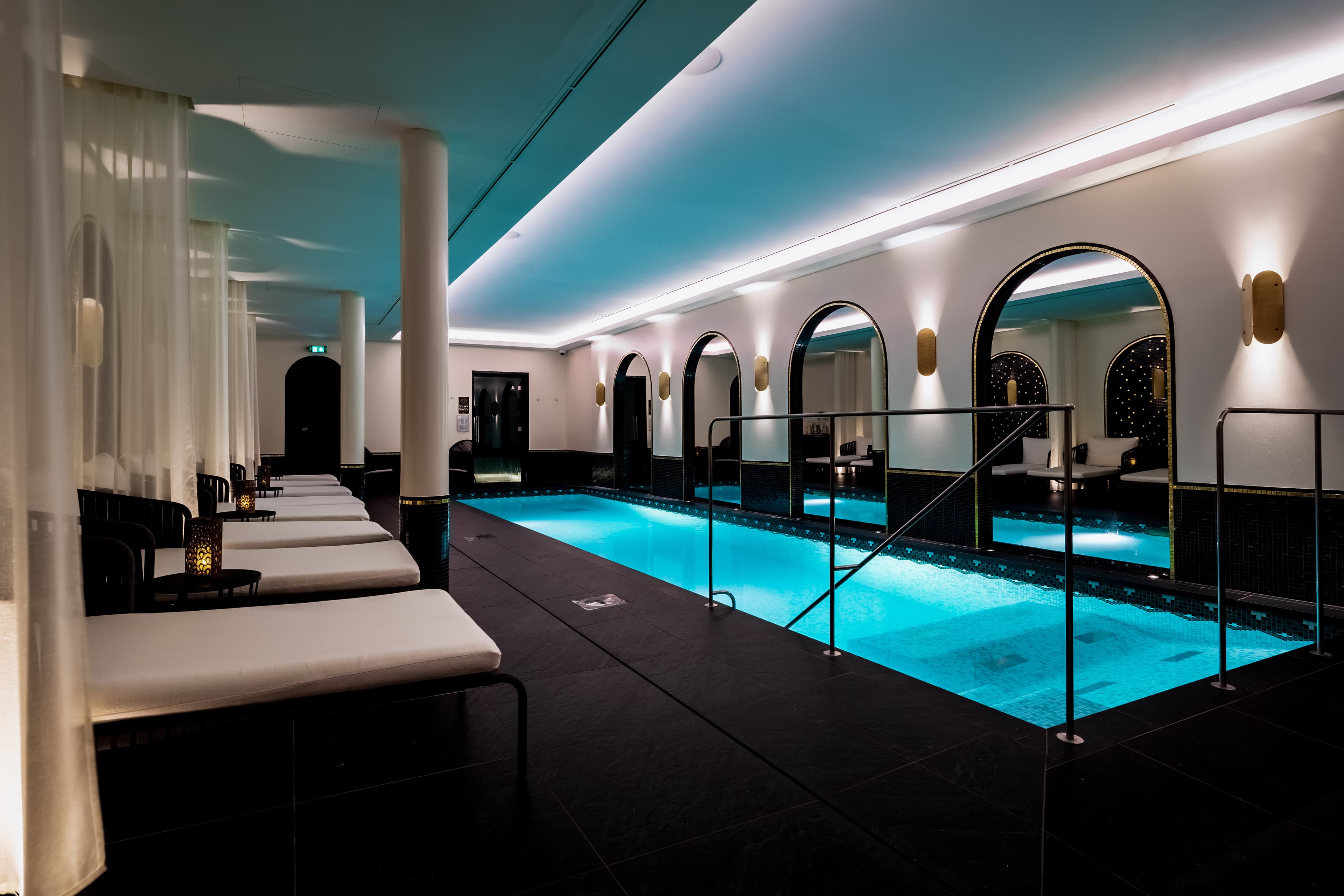 Best Western Plus Crystal, Hôtel, Bar & Spa