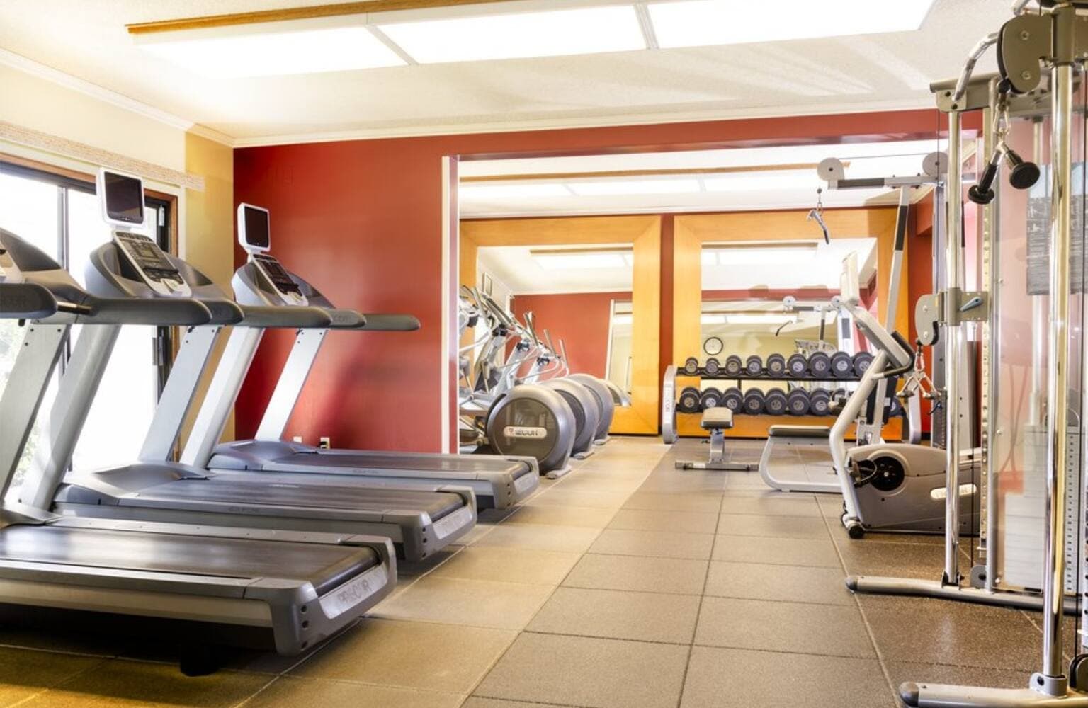 DoubleTree by Hilton Ontario Airport