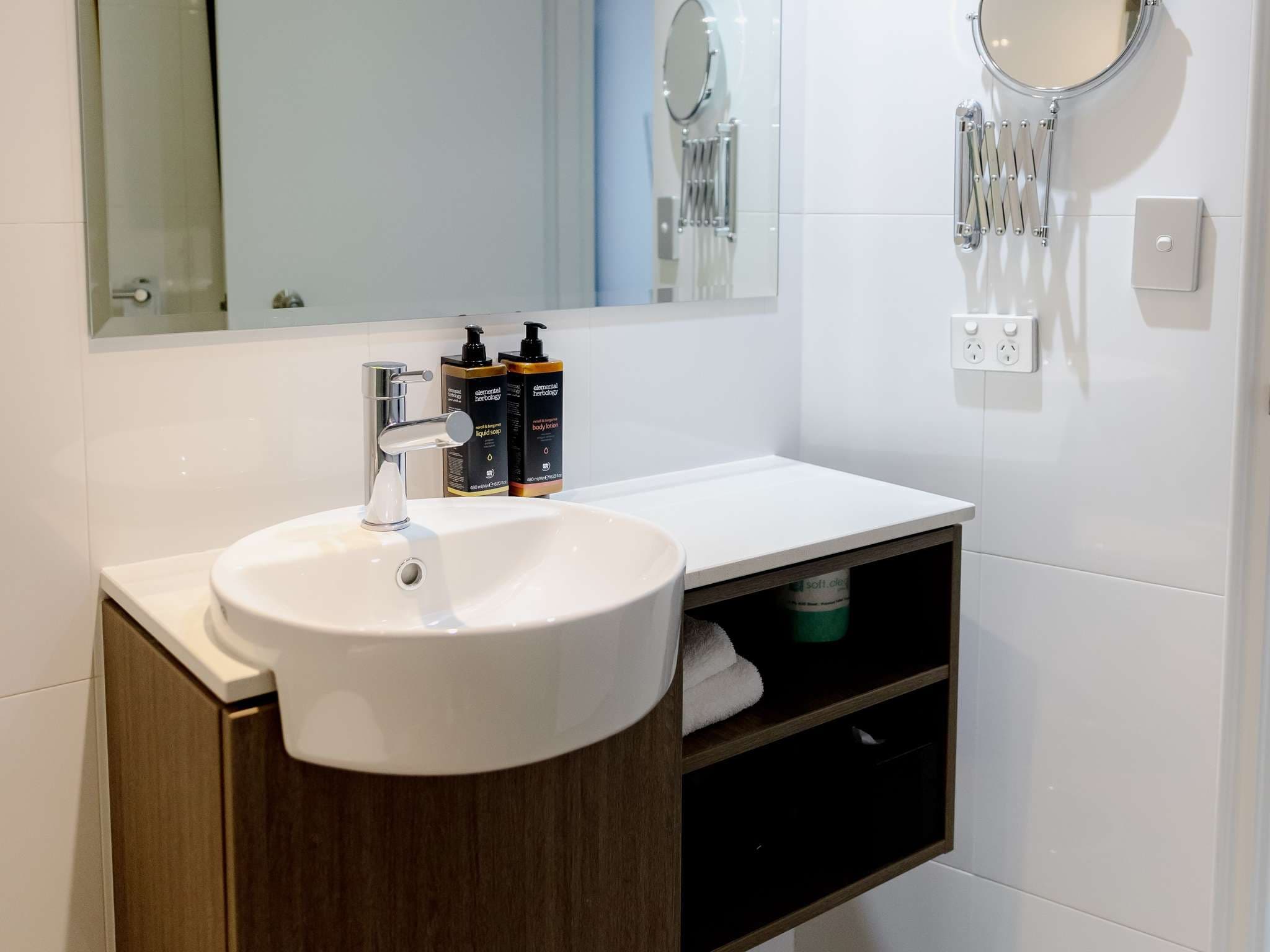 Mercure Brisbane Spring Hill